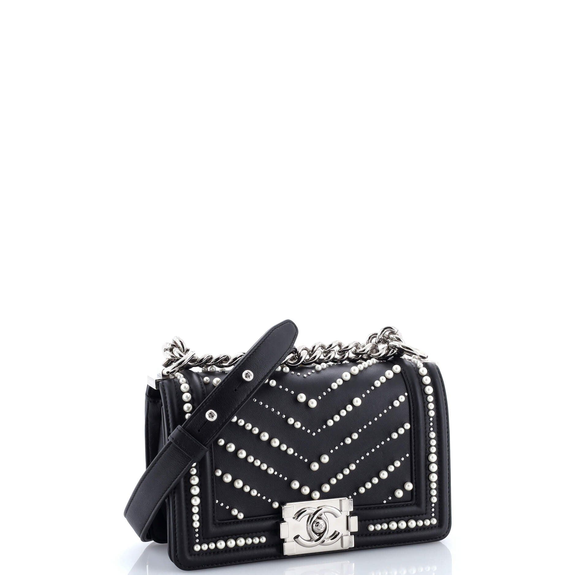 Chanel Boy Flap Bag Size ONE SIZE - 3 Thumbnail