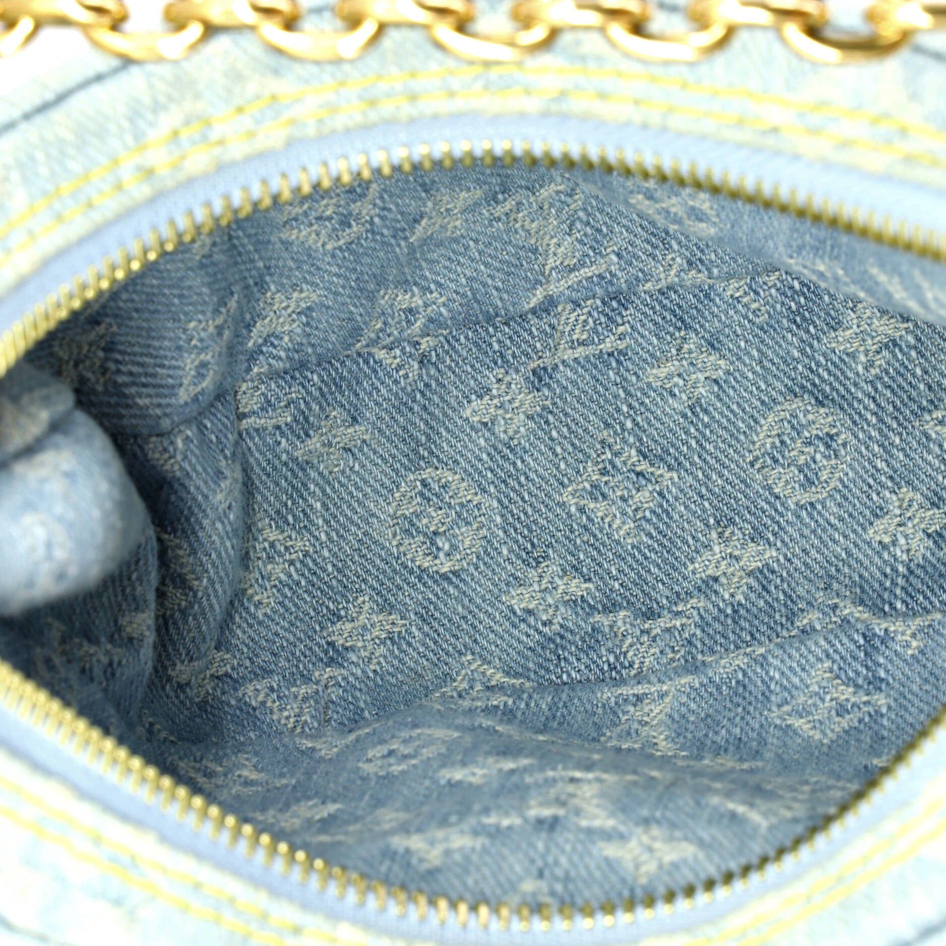 Louis Vuitton Loop Handbag Size ONE SIZE - 5 Thumbnail