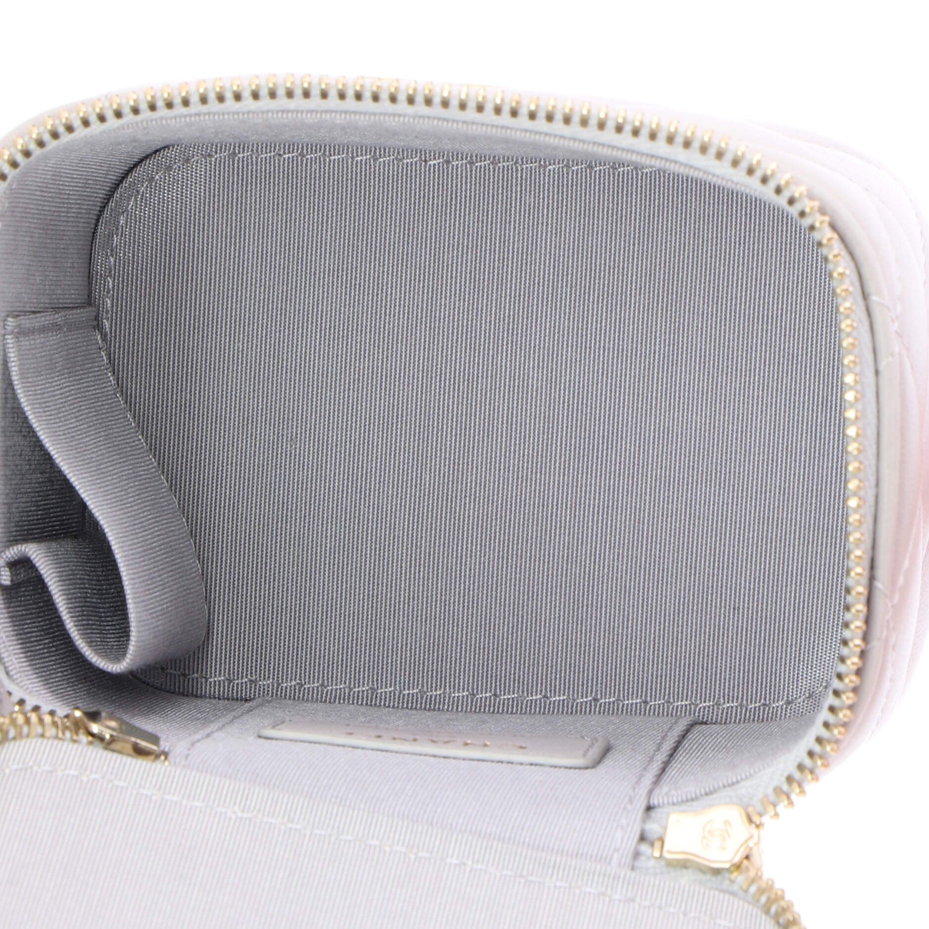 Chanel Classic Top Handle Vanity Case with Chain Size ONE SIZE - 6 Thumbnail