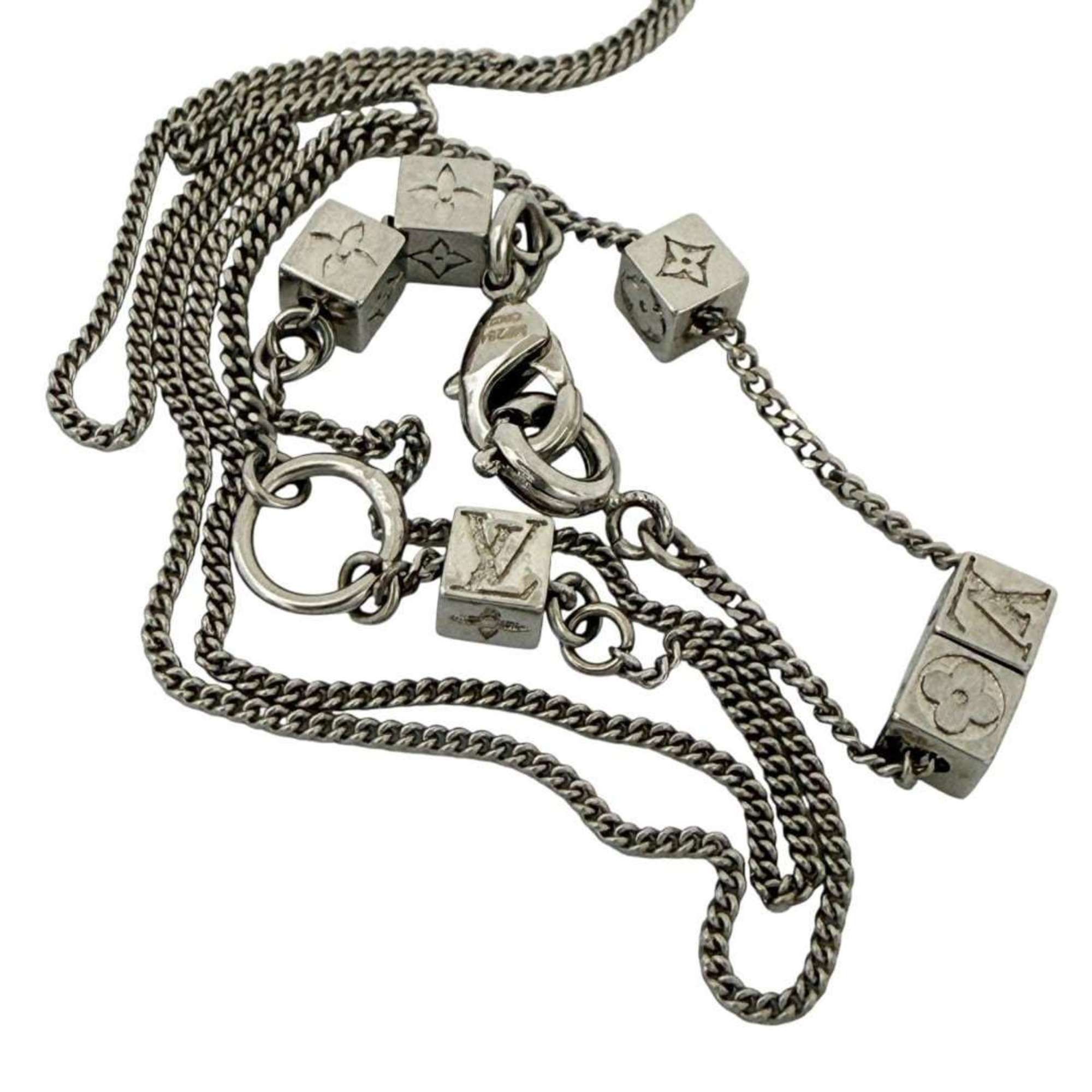 Louis Vuitton Louis Vuitton Collier LV Key Pendant Necklace for Men and Women Size ONE SIZE - 7 Thumbnail