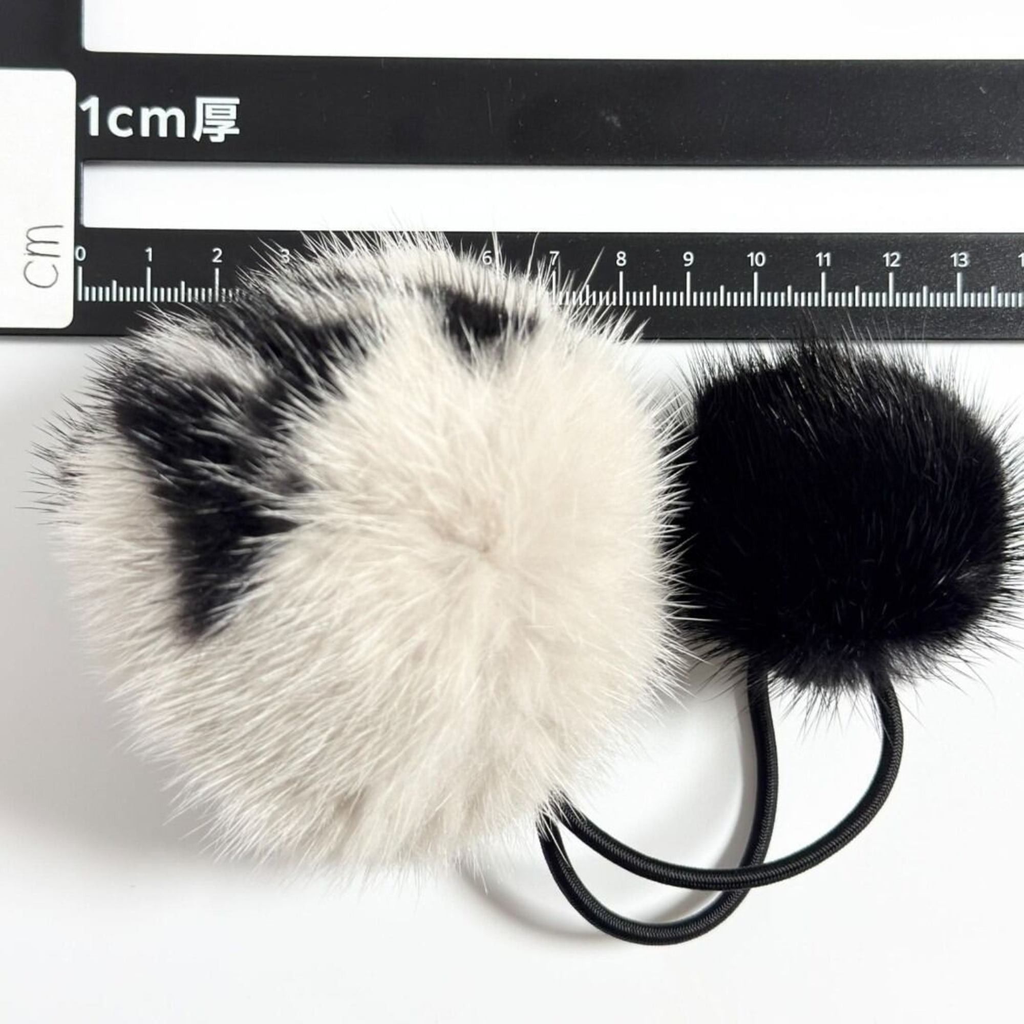 Louis Vuitton Louis Vuitton Women's Hair Tie Scrunchie Vison LV Cozy Size ONE SIZE - 10 Thumbnail