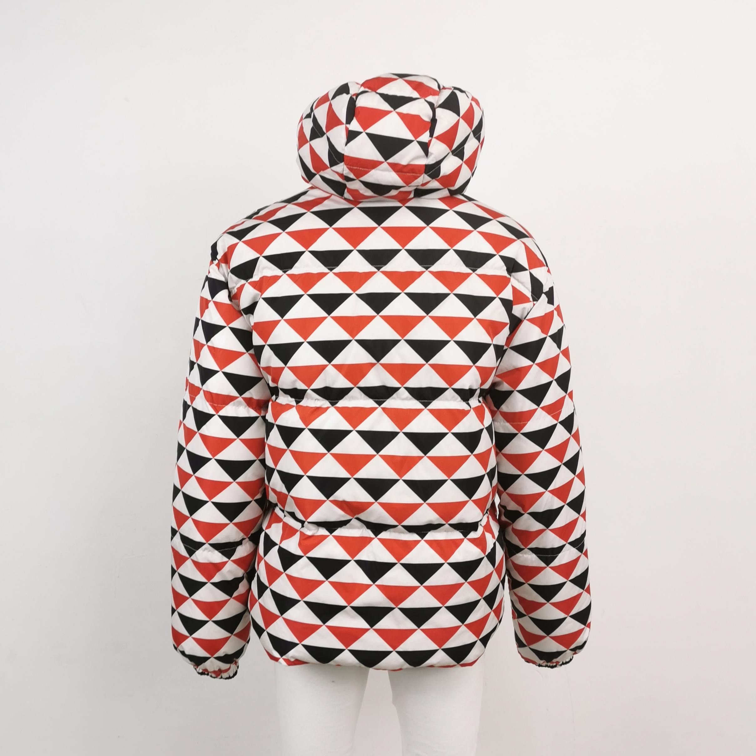 Prada Prada Geometric Pattern Hooded Jacket L/52 Size US L / EU 52-54 / 3 - 3 Thumbnail