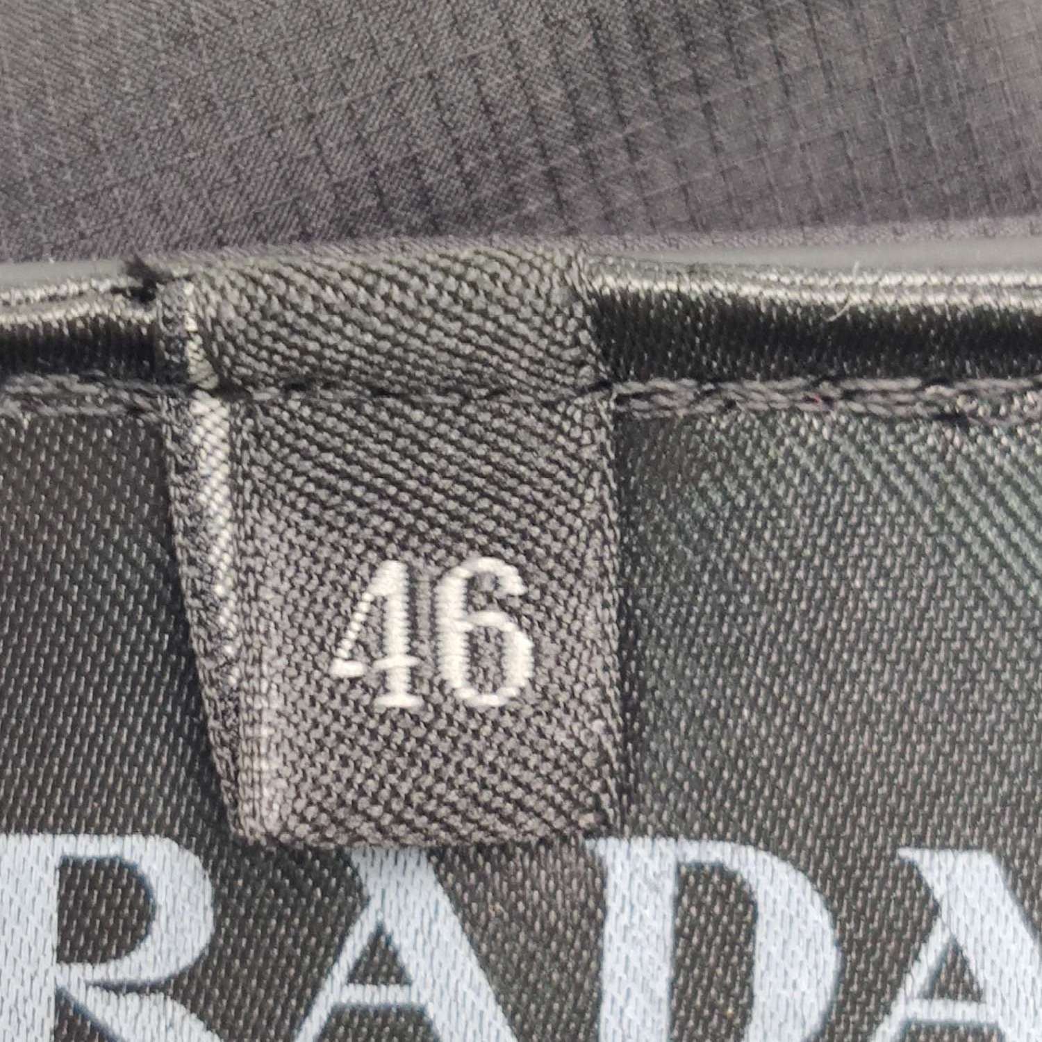 Prada Prada Letter Logo L Size Black Pants Size US 30 / EU 46 - 13 Thumbnail
