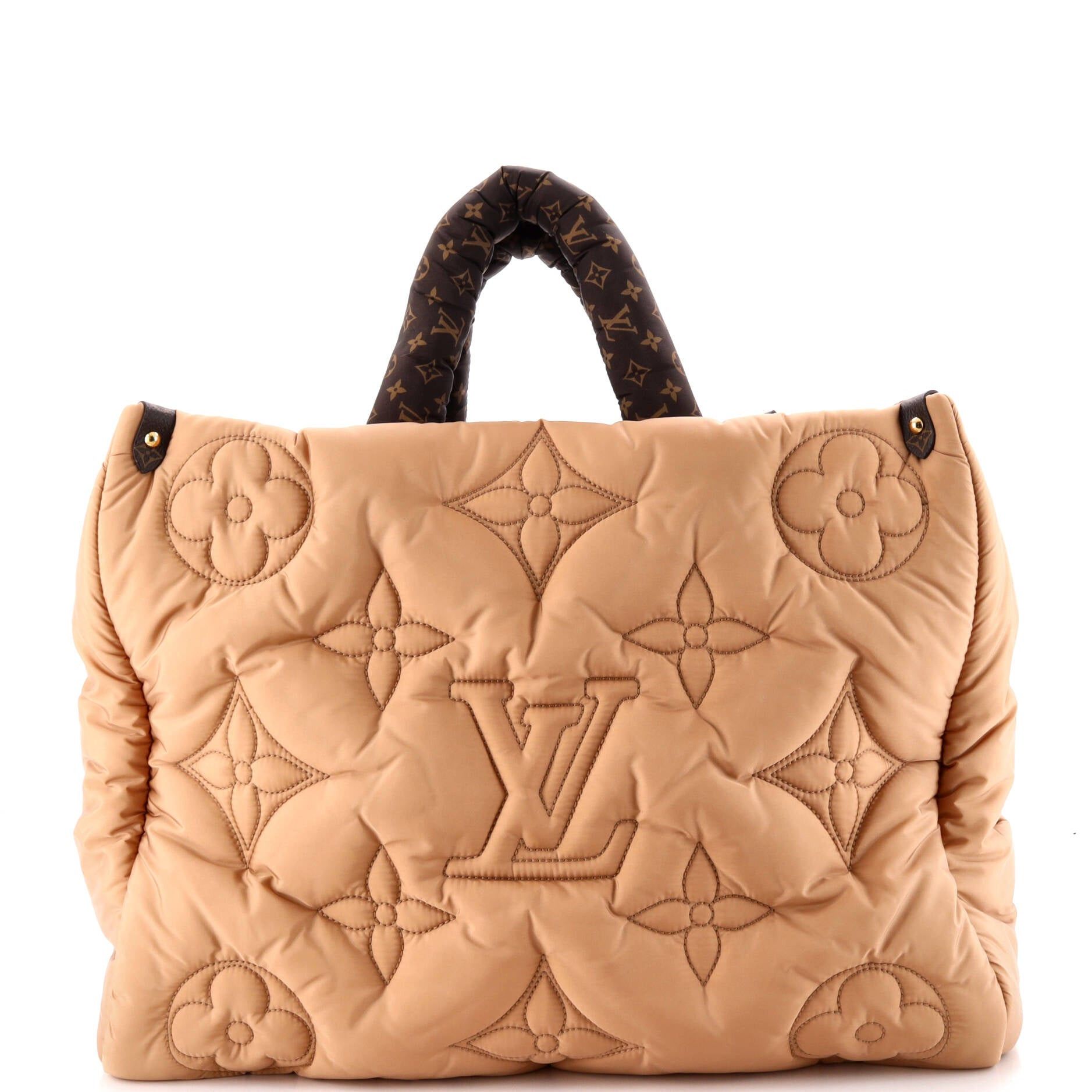 Louis Vuitton Pillow OnTheGo Tote Size ONE SIZE - 3 Thumbnail
