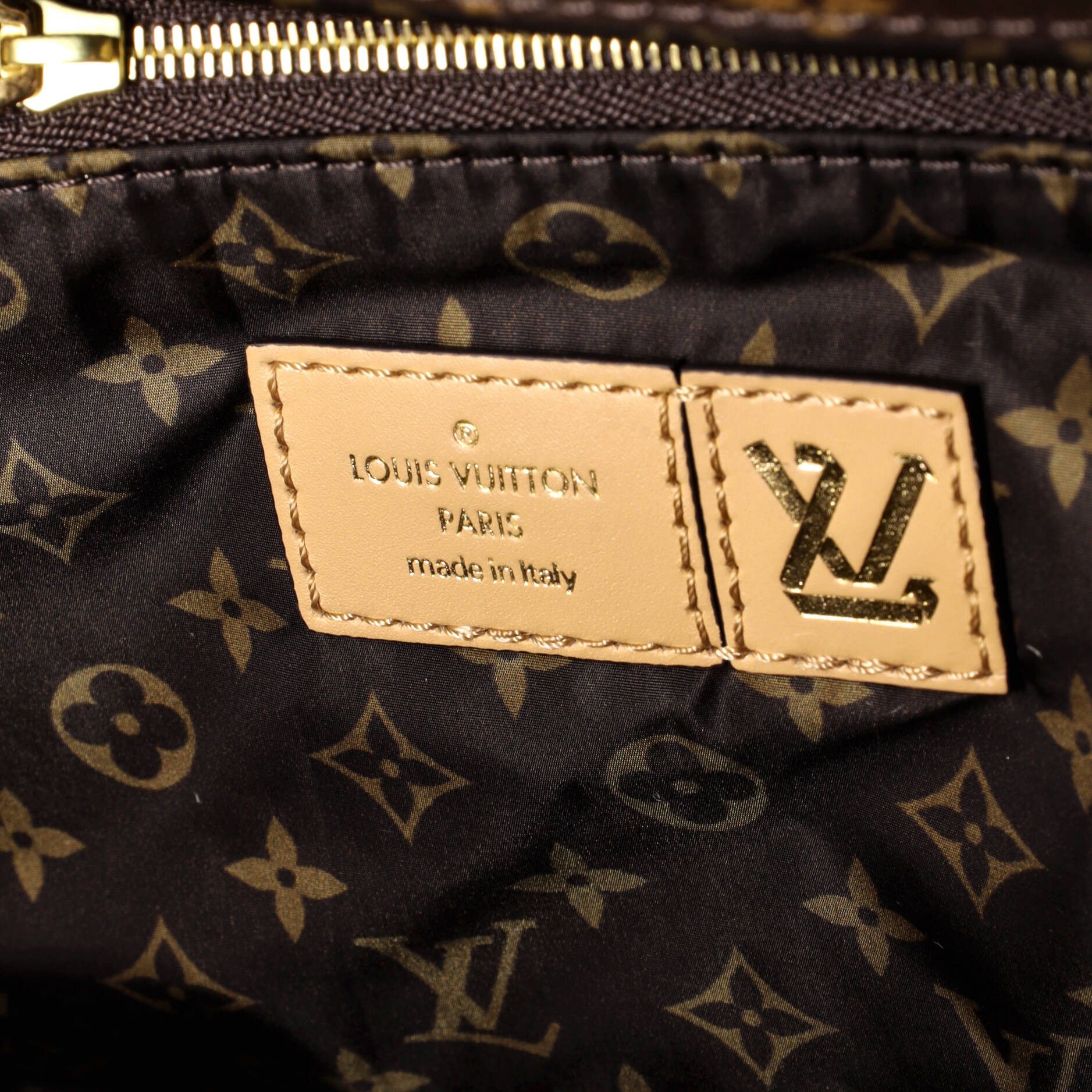 Louis Vuitton Pillow OnTheGo Tote Size ONE SIZE - 6 Thumbnail