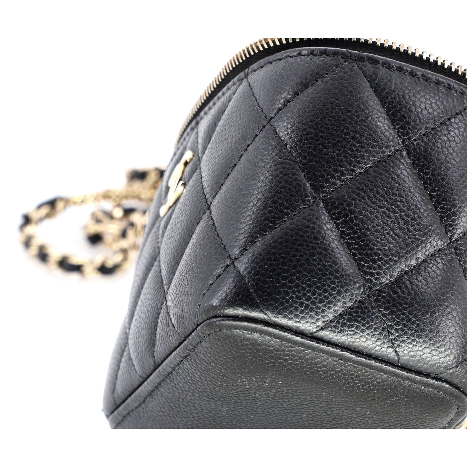 Chanel Tiny CC Link Vanity Case with Chain Size ONE SIZE - 6 Thumbnail