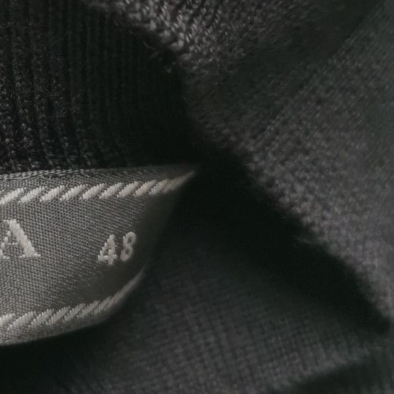 Prada Prada Wool Triangle Logo Turtleneck Knit Size US M / EU 48-50 / 2 - 13 Thumbnail