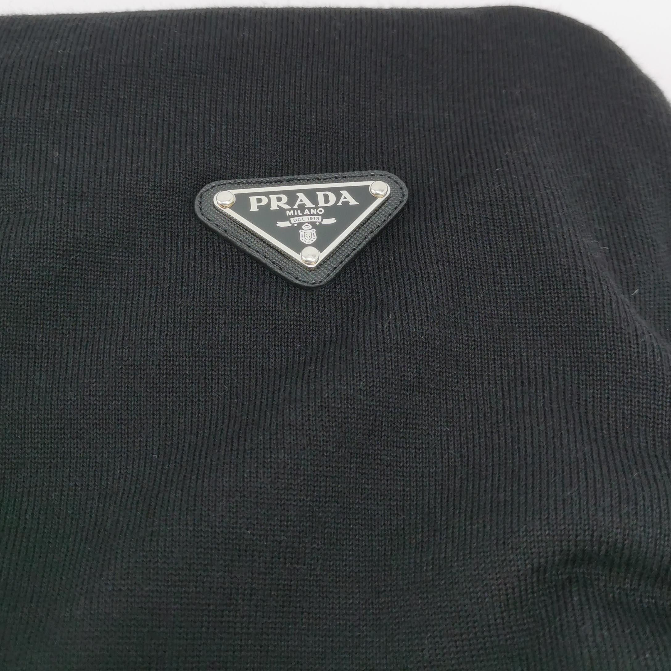 Prada Prada Quilted Triangle Logo Sleeveless Down Vest Size US M / EU 48-50 / 2 - 6 Thumbnail