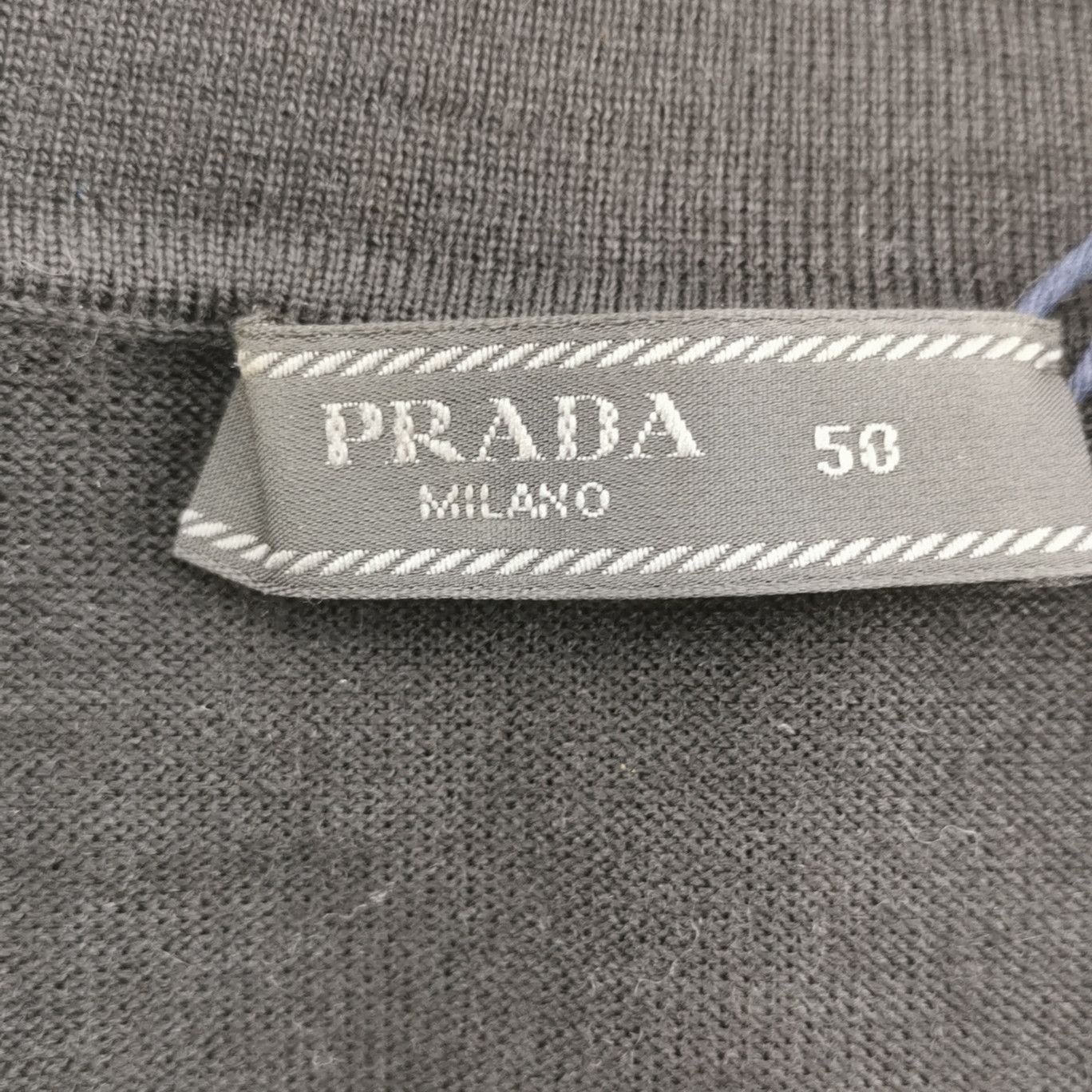 Prada Prada Quilted Triangle Logo Sleeveless Down Vest Size US M / EU 48-50 / 2 - 10 Thumbnail