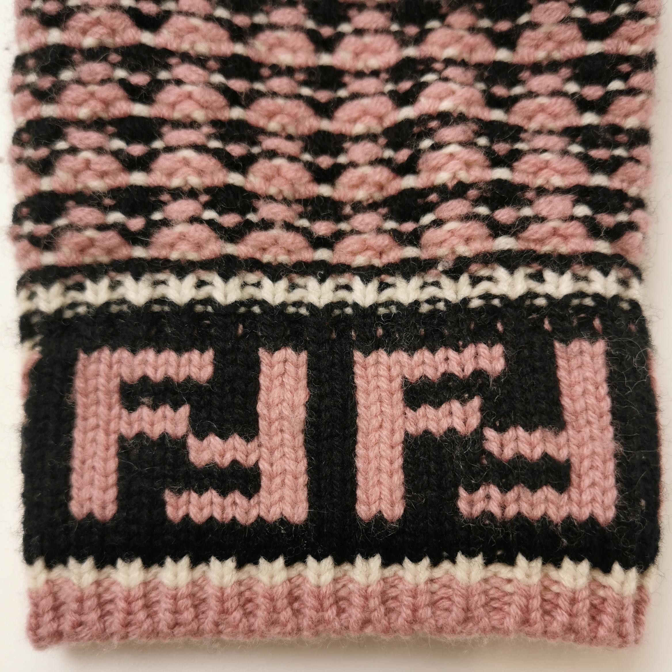 Fendi Fendi Turtleneck Patterned Sweater XS Size M / US 6-8 / IT 42-44 - 6 Thumbnail