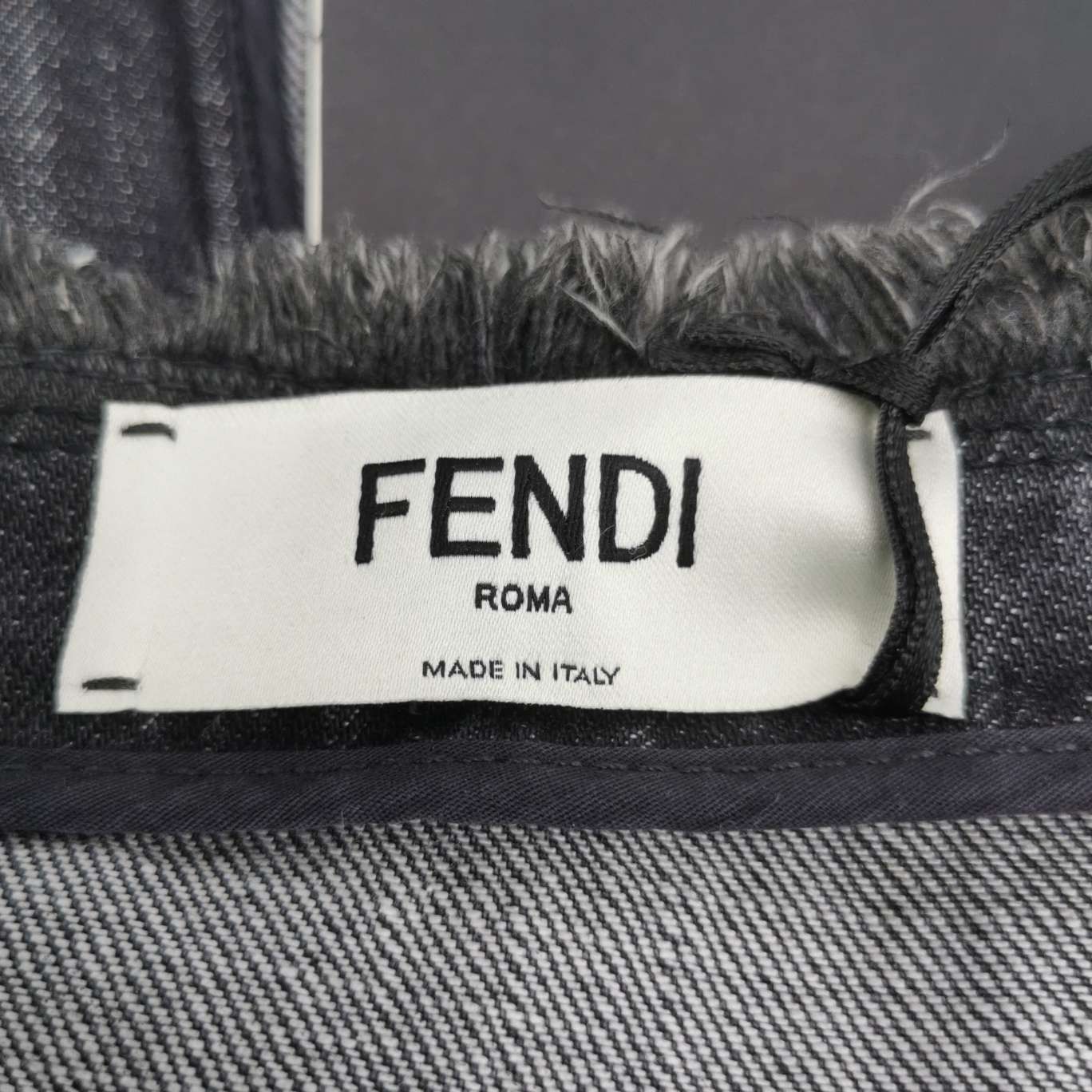 Fendi Fendi Vintage Cargo Denim Skirt S/40 Size 24" / US 00 / IT 34 - 7 Thumbnail