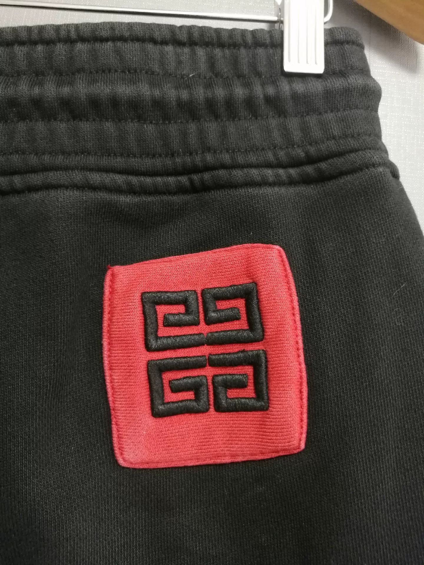 Givenchy Givenchy Heavy Embroidery Letter Shorts Size US 29 - 5 Thumbnail