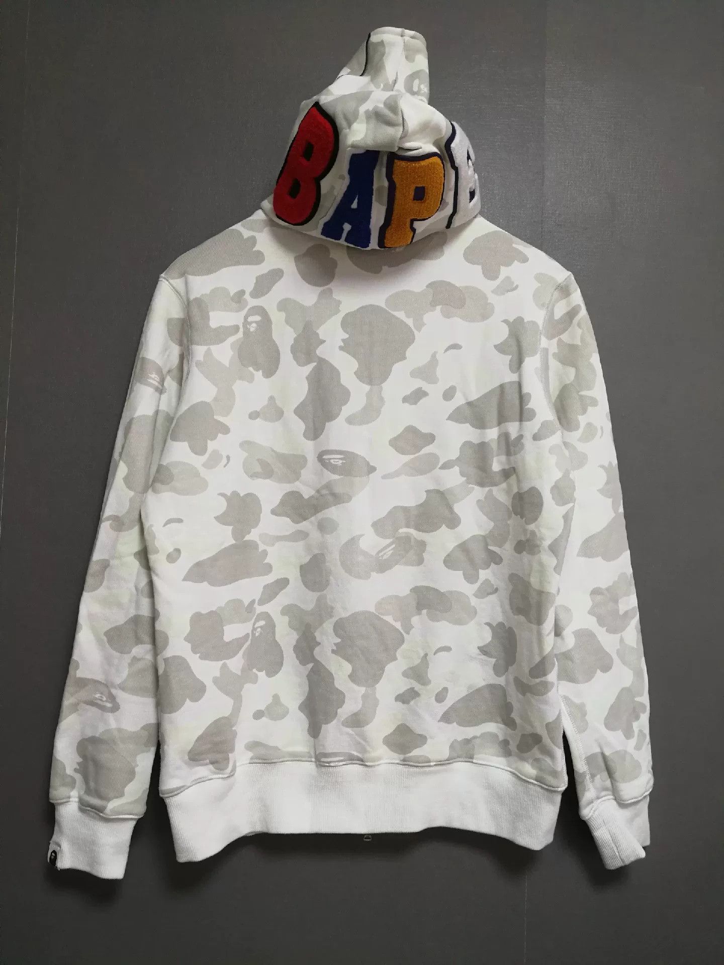 Bape 1993 BAPE Ape Head Camo Zip Hoodie Size US L / EU 52-54 / 3 - 6 Thumbnail