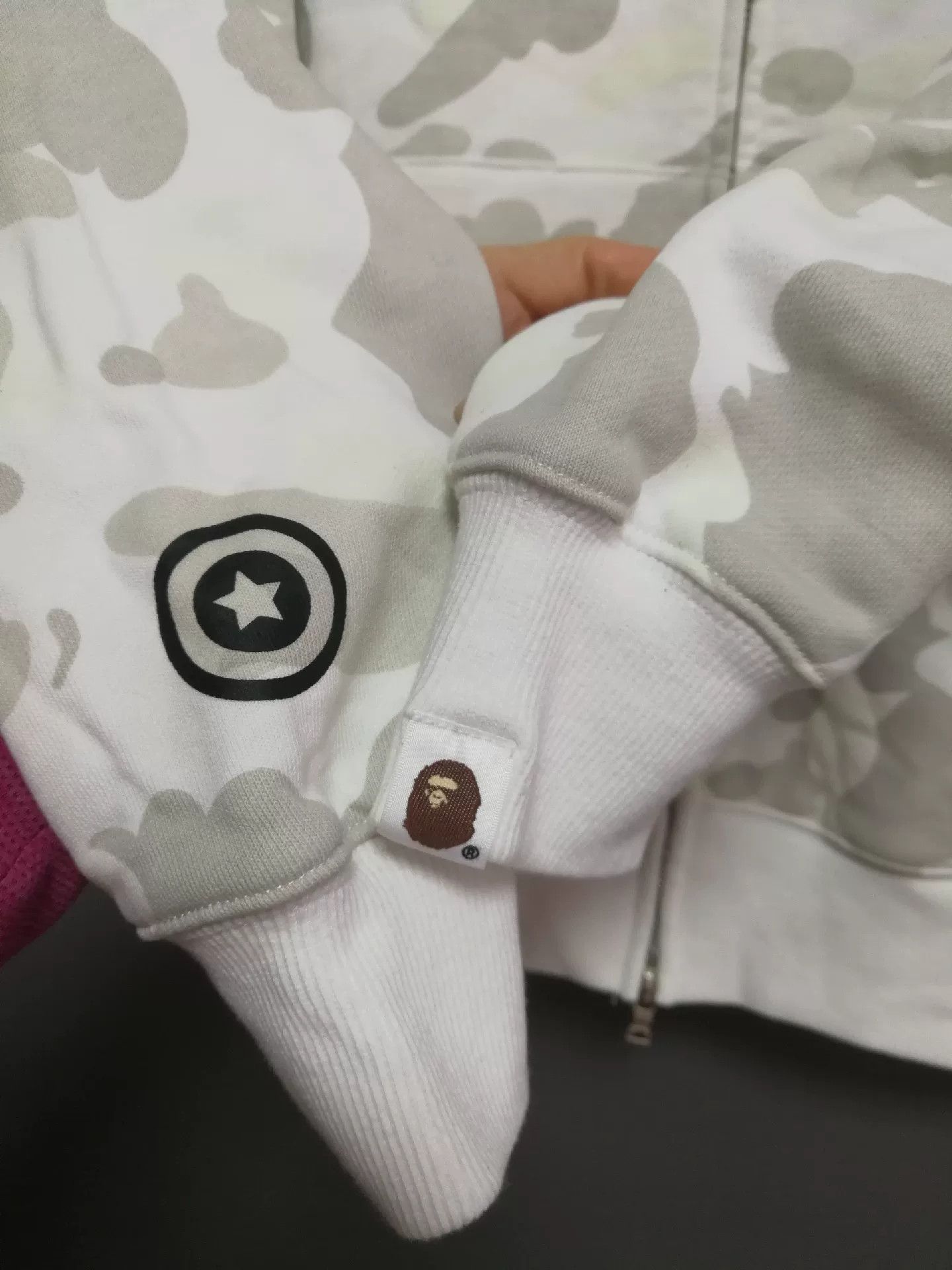 Bape 1993 BAPE Ape Head Camo Zip Hoodie Size US L / EU 52-54 / 3 - 2 Thumbnail