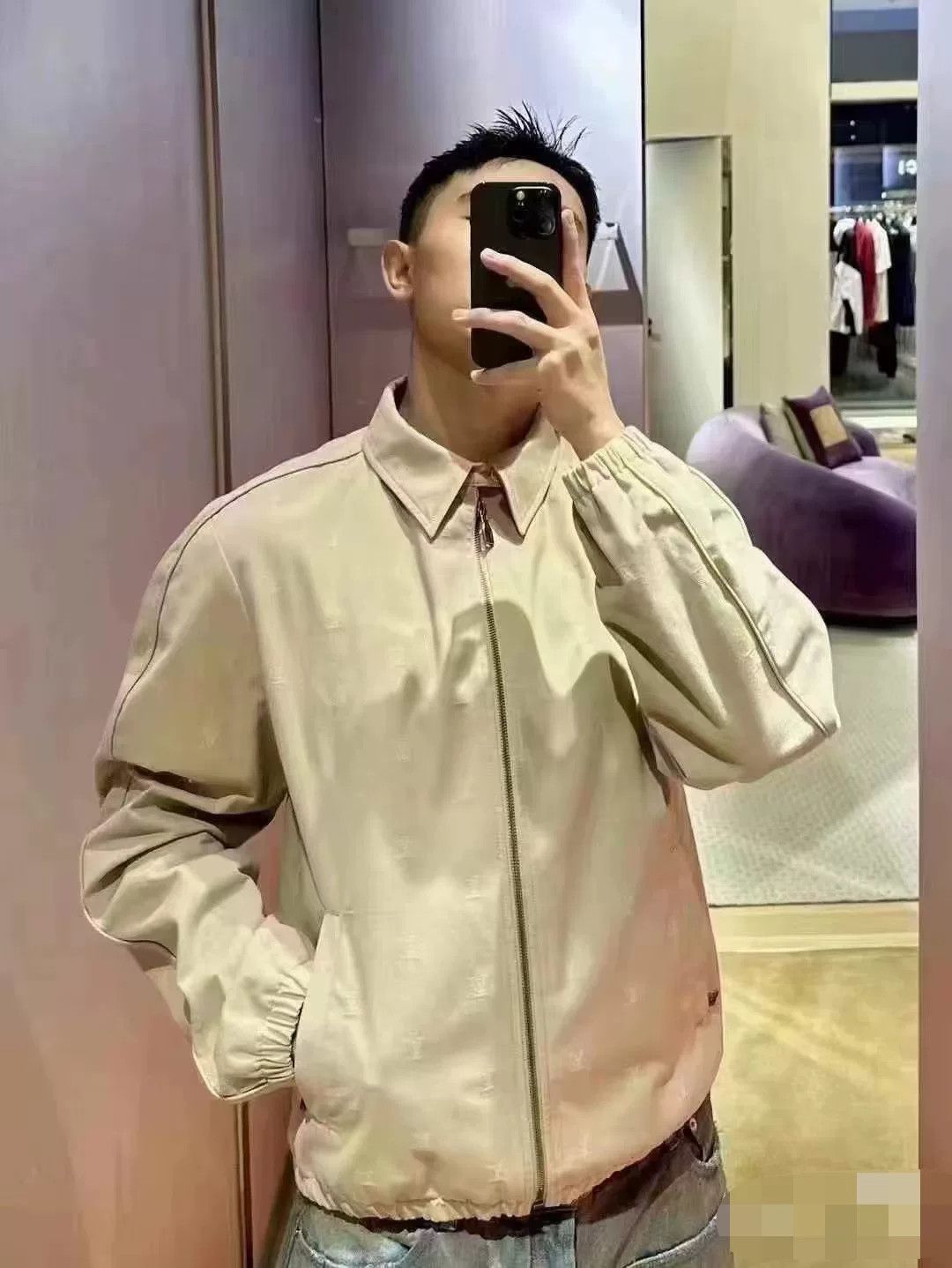 Louis Vuitton LV Khaki Vintage Logo Embossed Coat Size XS / US 0-2 / IT 36-38 - 3 Thumbnail