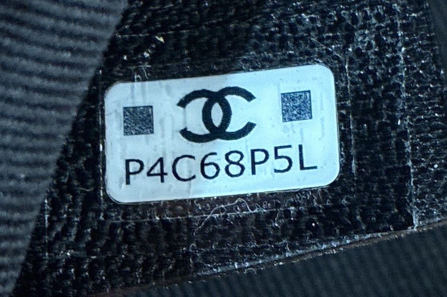 Chanel Chain Wristlet Clutch Size ONE SIZE - 6 Thumbnail