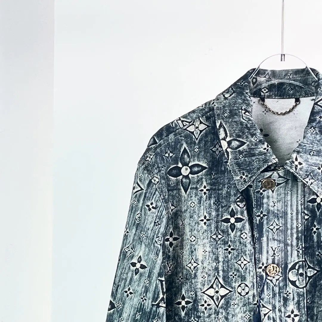 Louis Vuitton Louis Vuitton Capsule Distressed Denim Jacket Size US S / EU 44-46 / 1 - 5 Thumbnail
