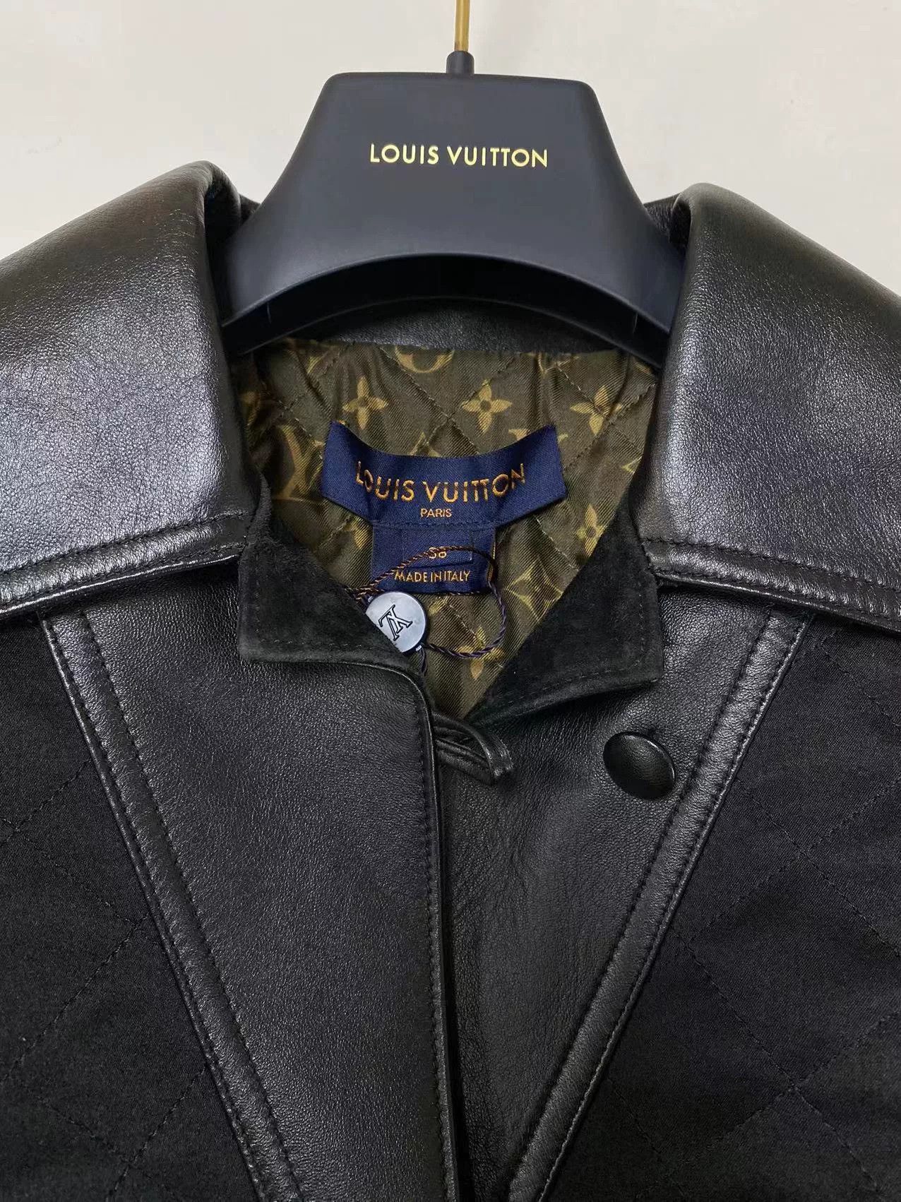 Louis Vuitton Louis Vuitton Black Patchwork Short Coat Size S / US 4 / IT 40 - 4 Thumbnail