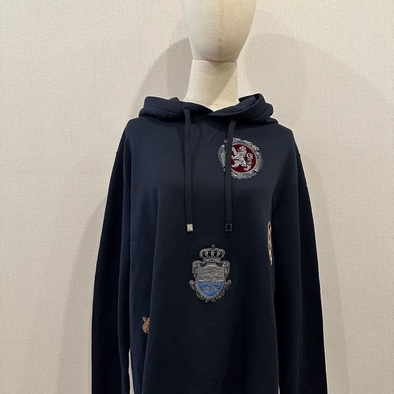Dolce & Gabbana DG Dark Blue Badge Hoodie Size US L / EU 52-54 / 3 - 2 Thumbnail