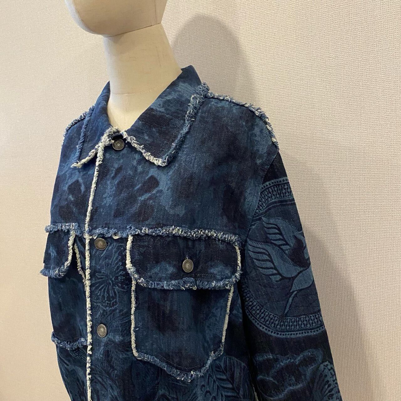Dior Dior Classic Frayed Jungle Print Denim Jacket Size S / US 4 / IT 40 - 5 Thumbnail