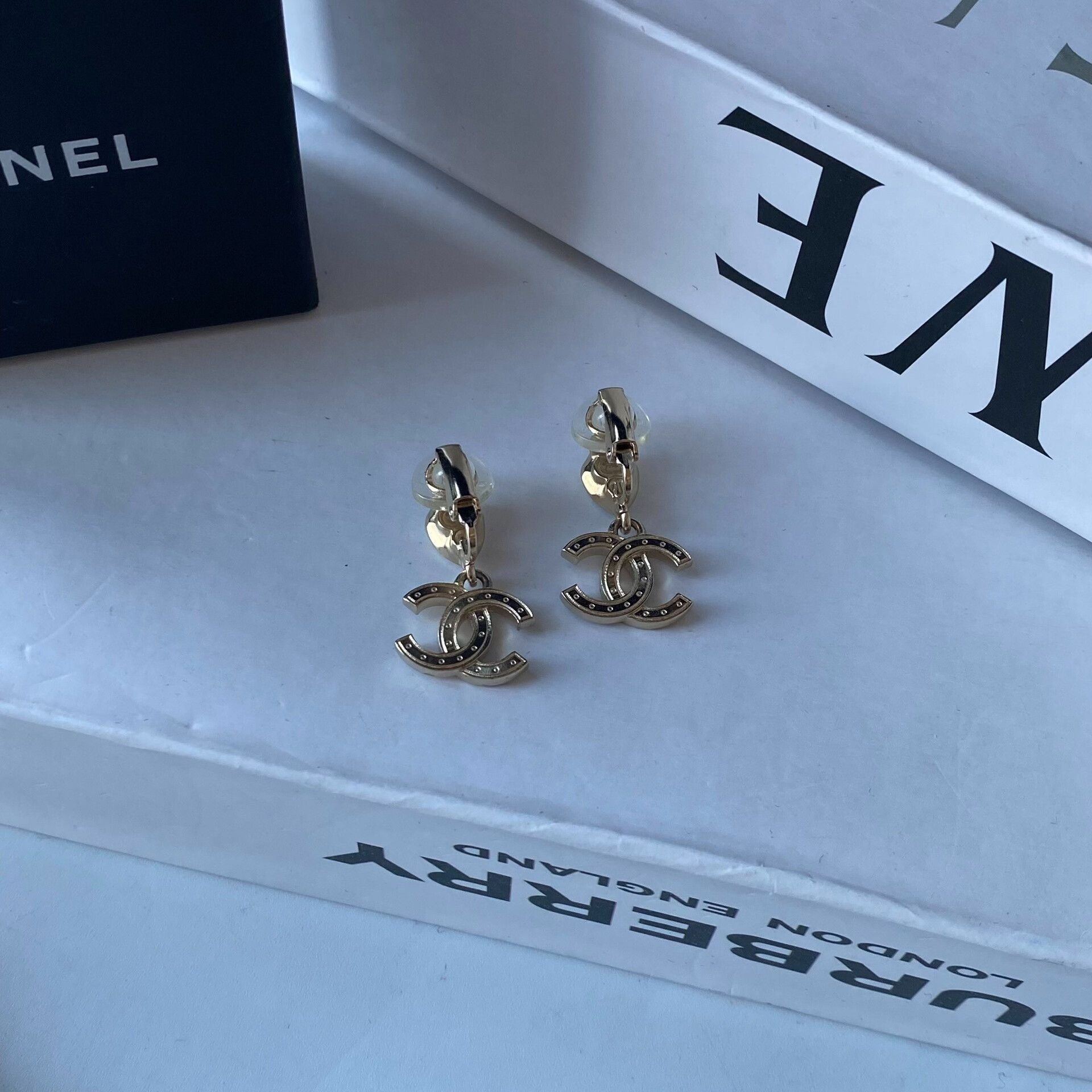 Chanel Chanel 25A Double C Pendant Earrings Size ONE SIZE - 3 Thumbnail