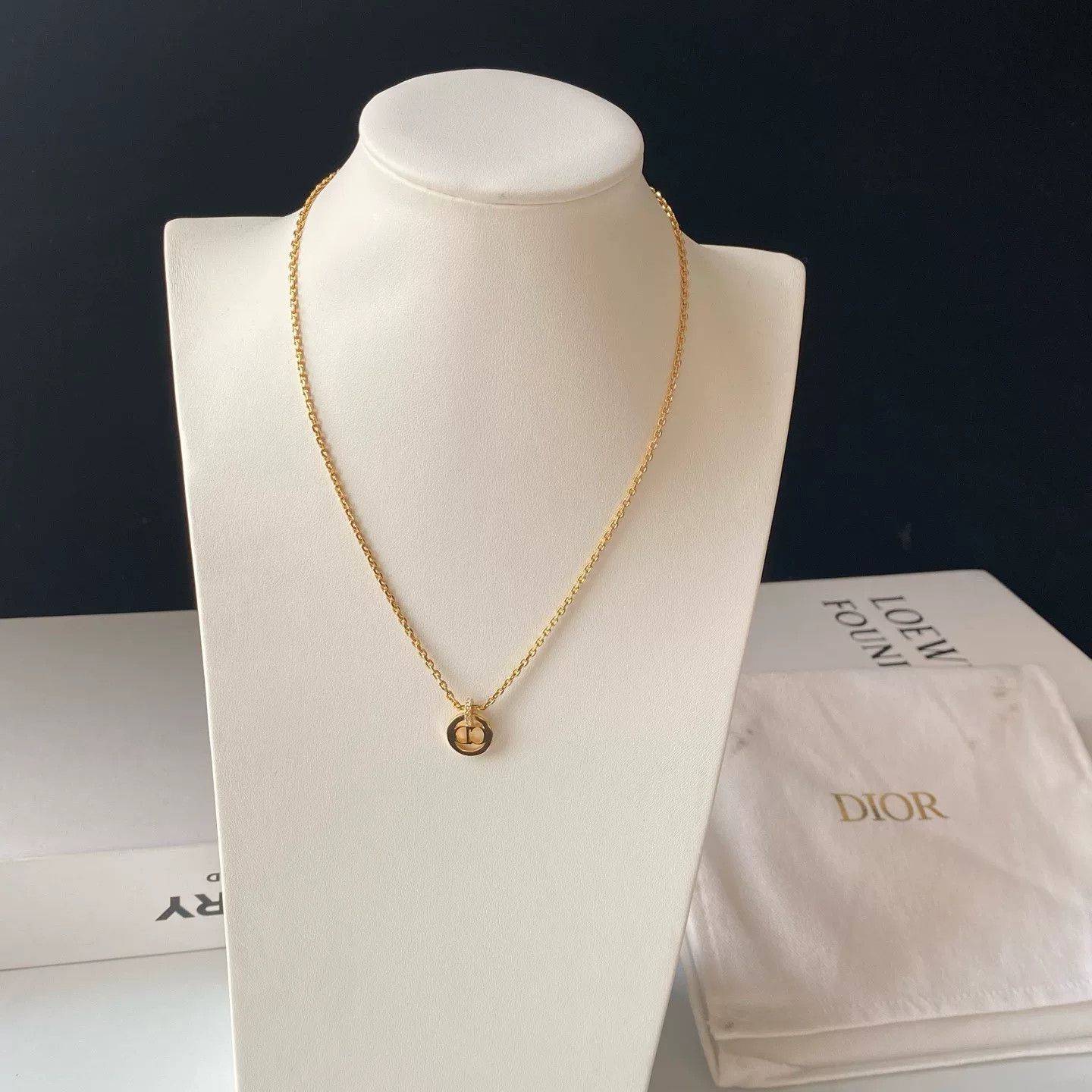 Dior Dior Gold Circle Diamond Necklace Size ONE SIZE - 2 Thumbnail