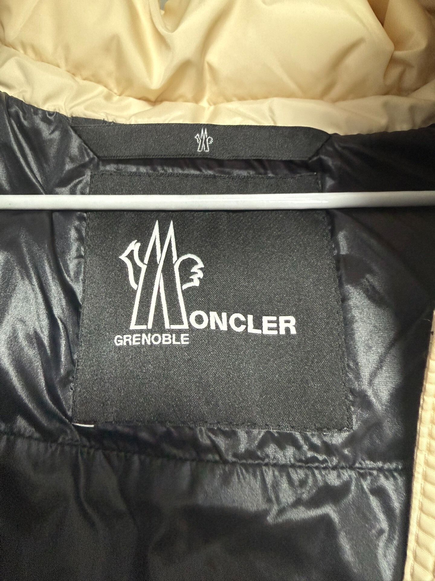 Moncler Moncler Beverley Ski Series Size S / US 4 / IT 40 - 6 Thumbnail