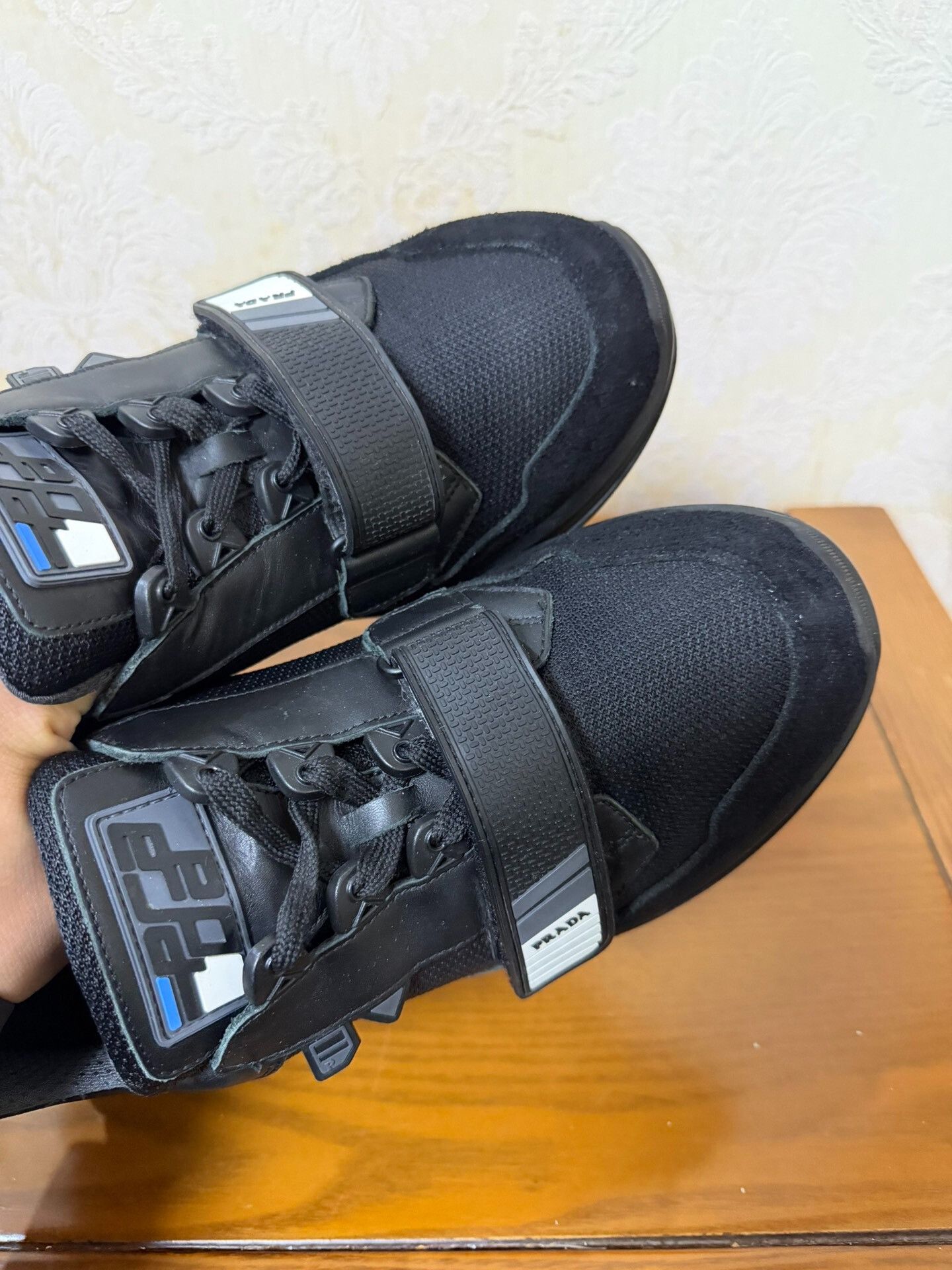 Prada Prada Low-Top Velcro Sneakers Size US 9 / EU 42 - 5 Thumbnail
