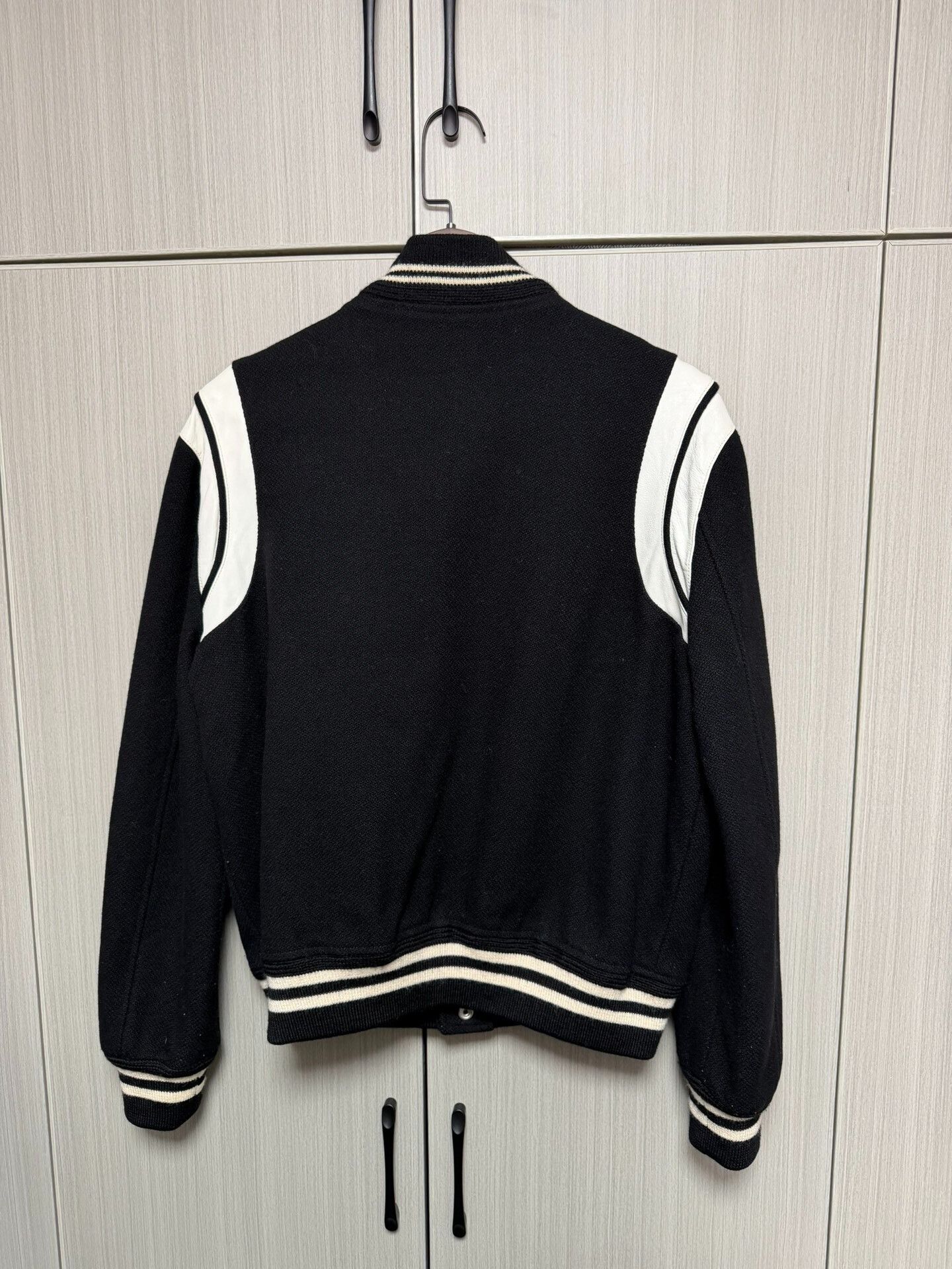 Yves Saint Laurent YSL Black Leather Patchwork Baseball Jacket Size US M / EU 48-50 / 2 - 2 Thumbnail