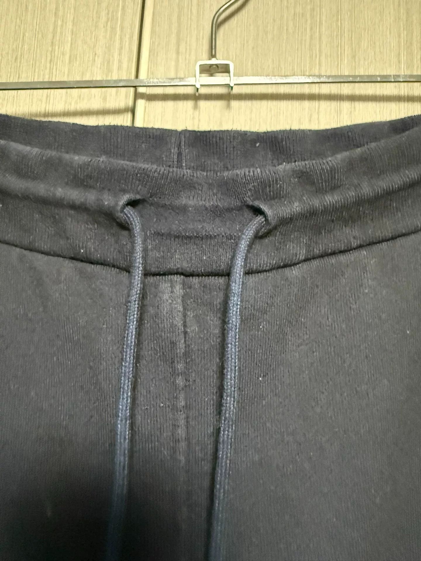 Thom Browne Thom Browne 4-Stripe Cuffed Knit Sweatpants Size US 26 / EU 42 - 6 Thumbnail