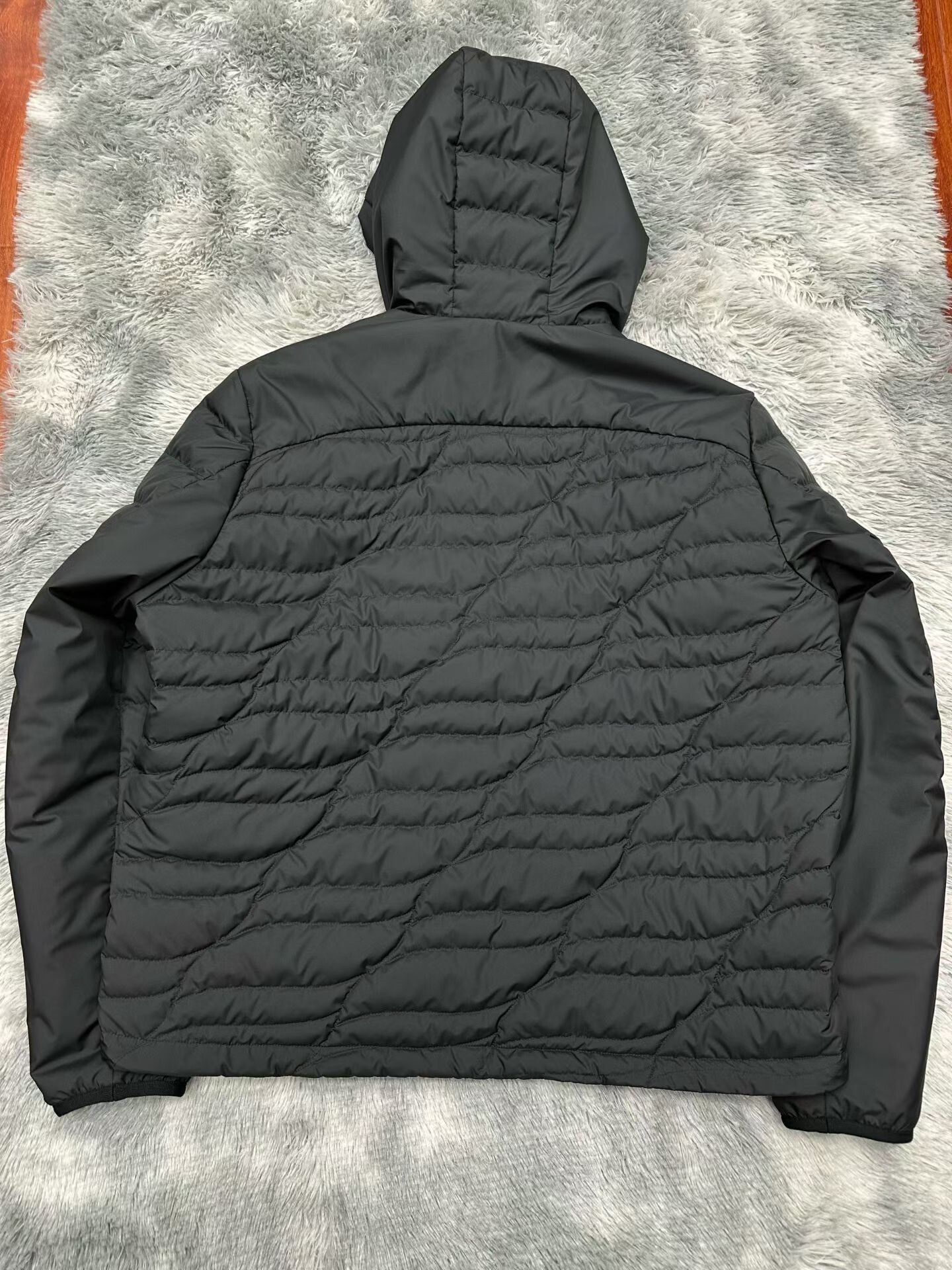 Moncler Moncler Year of the Horse Limited Down Jacket Size 7 Size US L / EU 52-54 / 3 - 2 Thumbnail