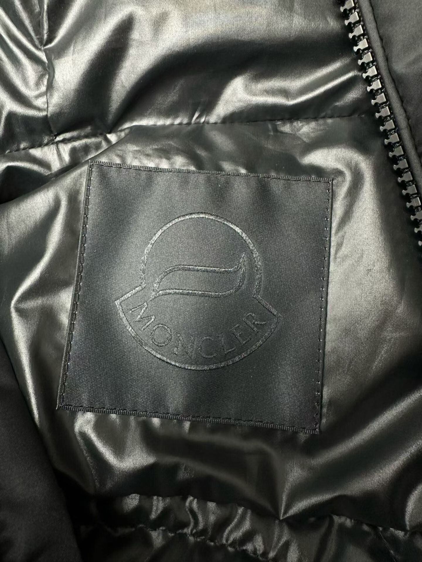 Moncler Moncler Year of the Horse Limited Down Jacket Size 7 Size US L / EU 52-54 / 3 - 4 Thumbnail