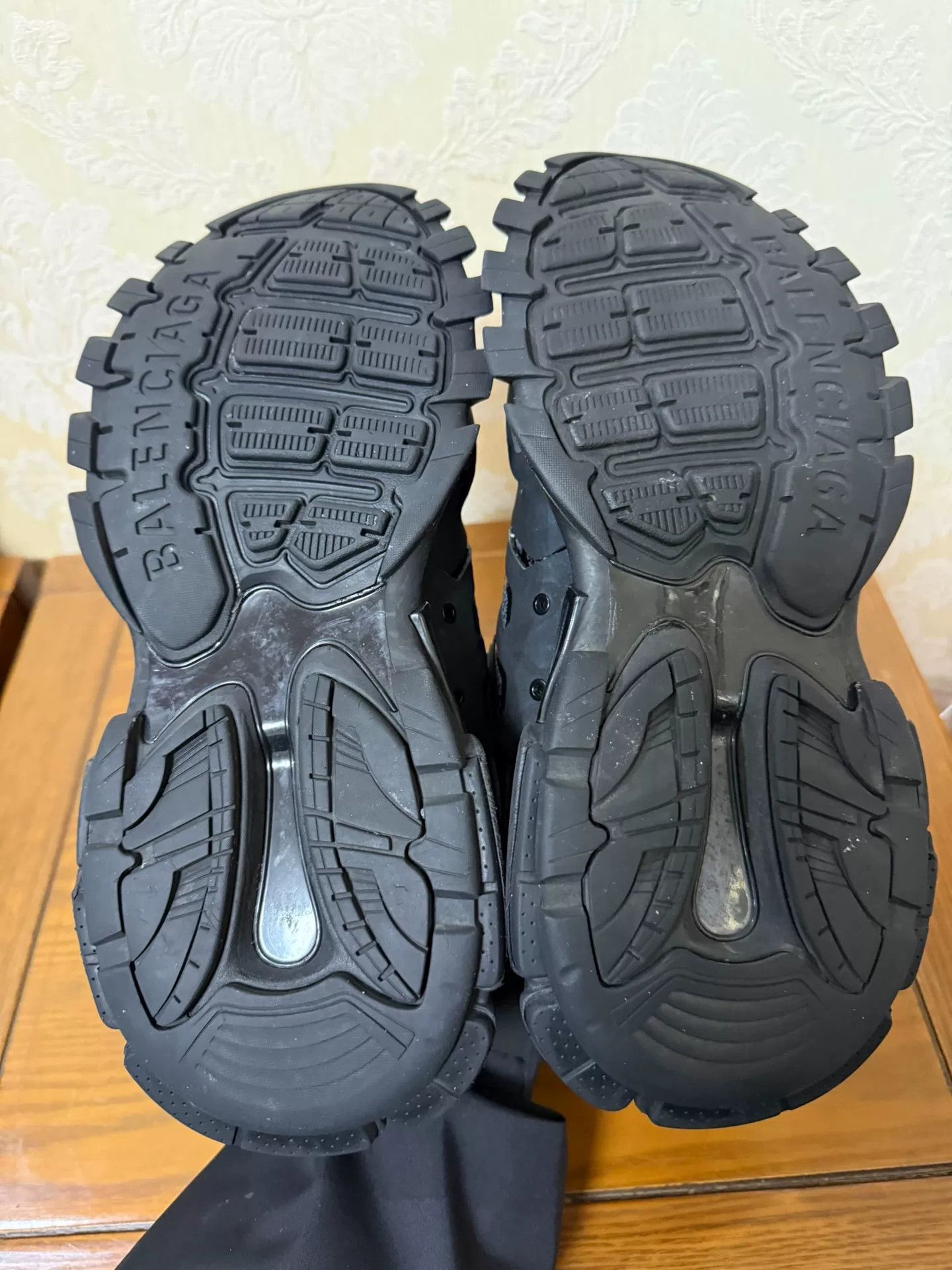 Balenciaga Balenciaga Track Black Size 42 Size US 9 / EU 42 - 4 Thumbnail