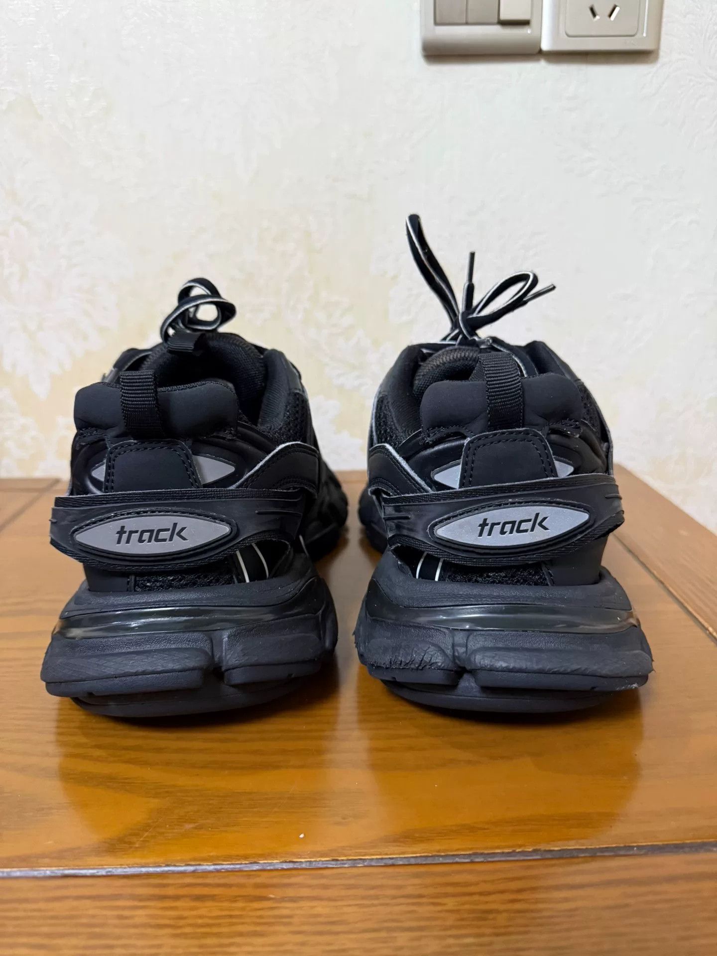 Balenciaga Balenciaga Track Black Size 42 Size US 9 / EU 42 - 3 Thumbnail