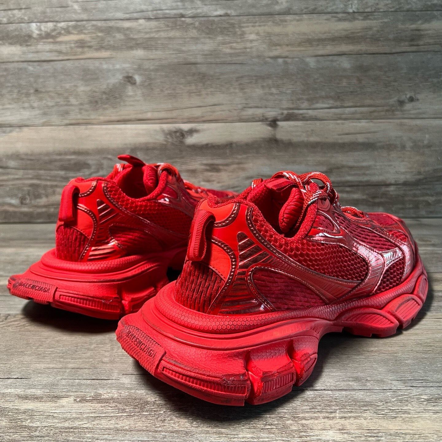 Balenciaga Balenciaga 3XL Red Distressed Dad Shoes Size US 9 / EU 42 - 3 Thumbnail