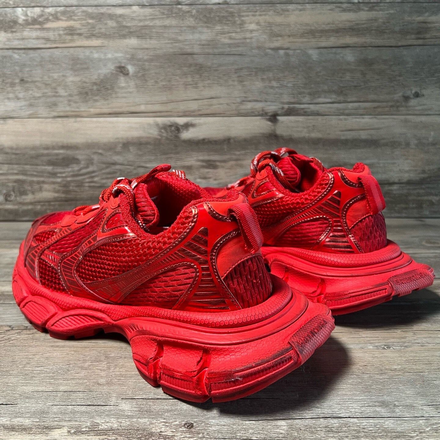 Balenciaga Balenciaga 3XL Red Distressed Dad Shoes Size US 9 / EU 42 - 4 Thumbnail