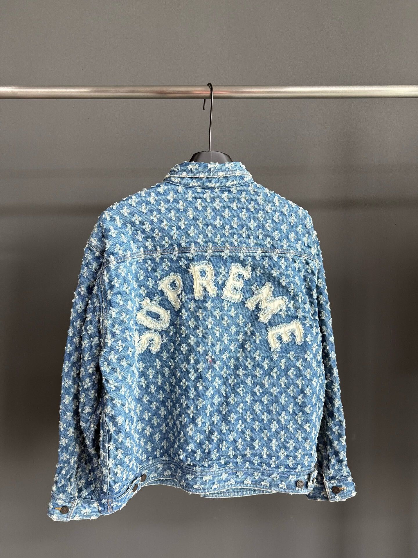 Supreme Supreme 20SS Hole Punch Denim Trucker Jacket Size US M / EU 48-50 / 2 - 2 Thumbnail