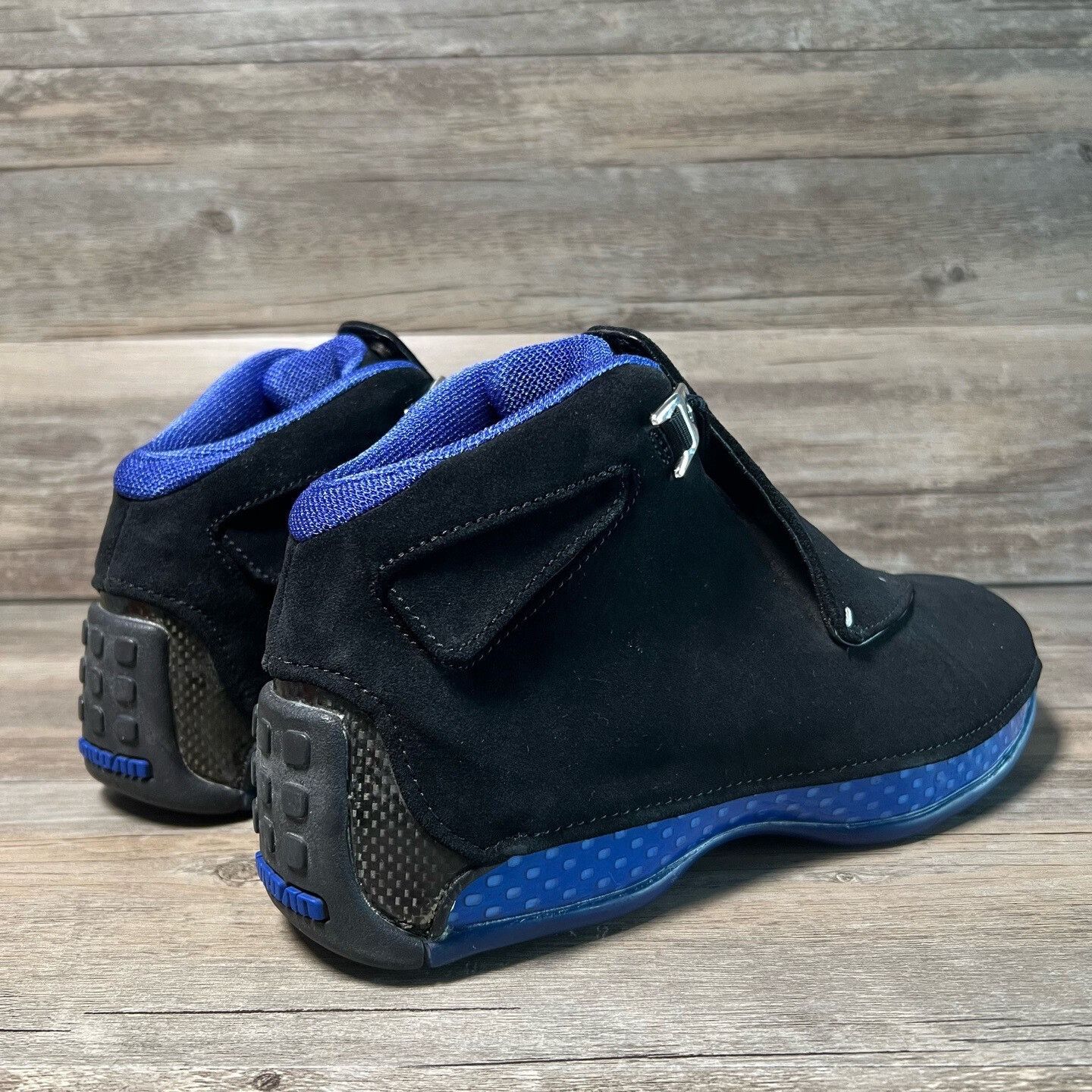 Jordan Brand Air Jordan 18 AA2494-007 Size US 9.5 / EU 42-43 - 4 Thumbnail