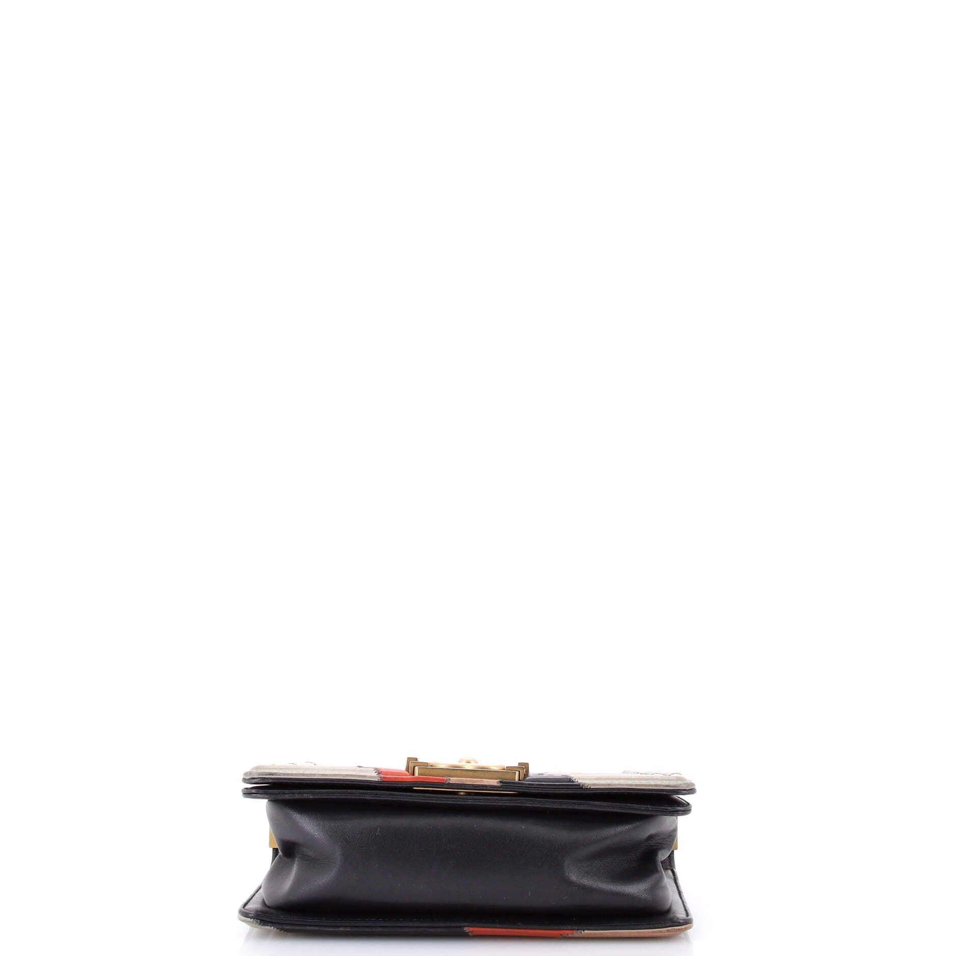 Chanel Boy Flap Bag Size ONE SIZE - 4 Thumbnail