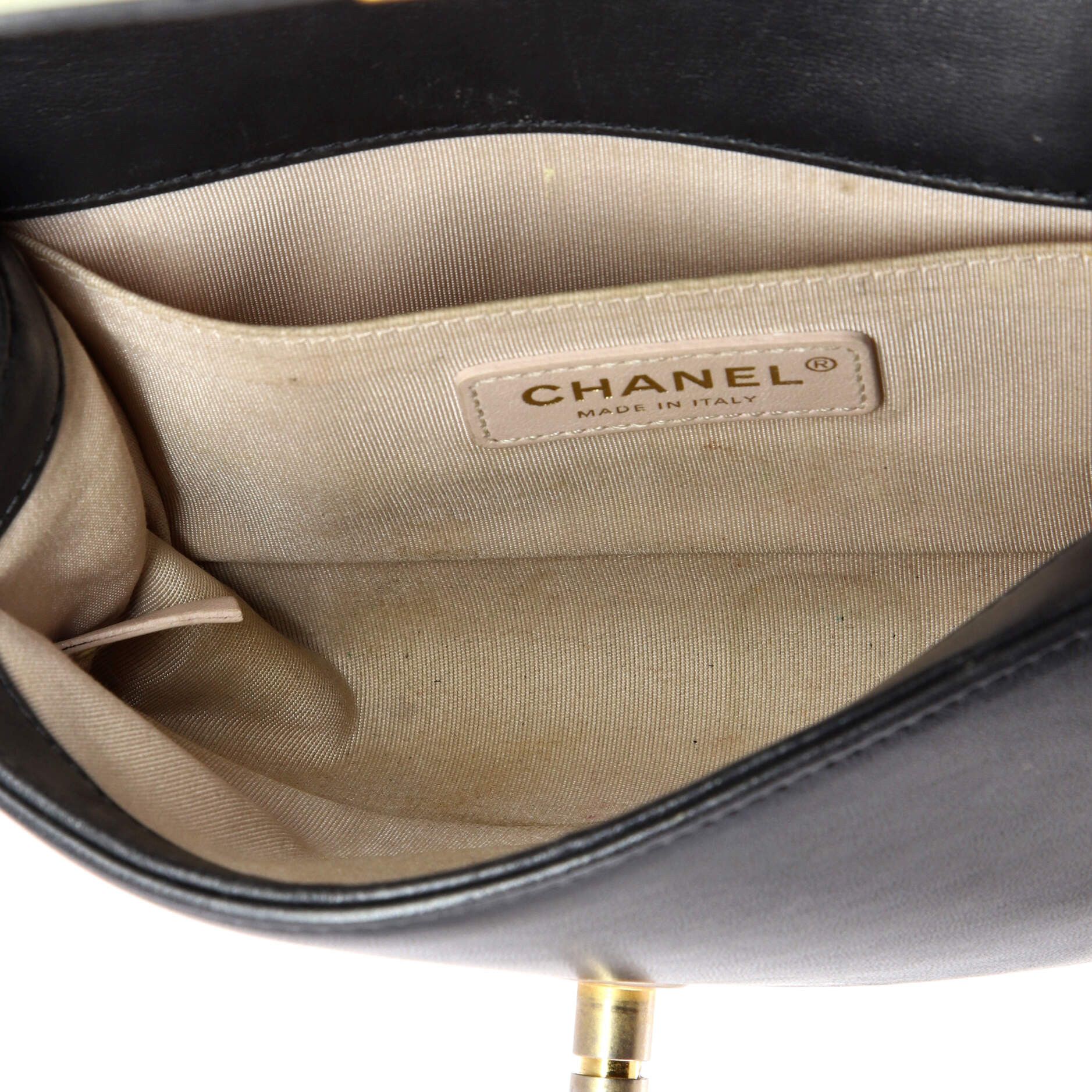Chanel Boy Flap Bag Size ONE SIZE - 5 Thumbnail
