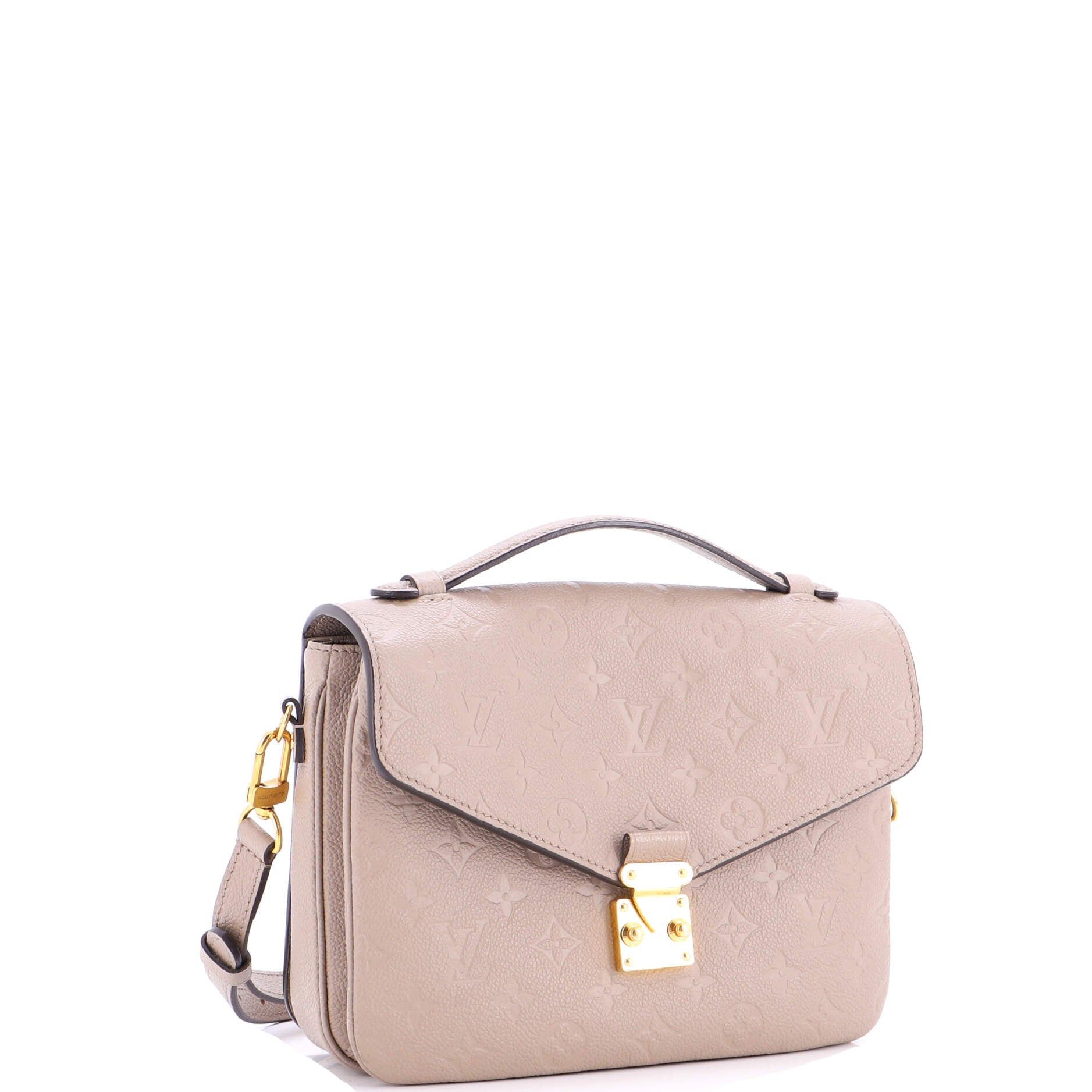 Louis Vuitton Pochette Metis Size ONE SIZE - 2 Thumbnail