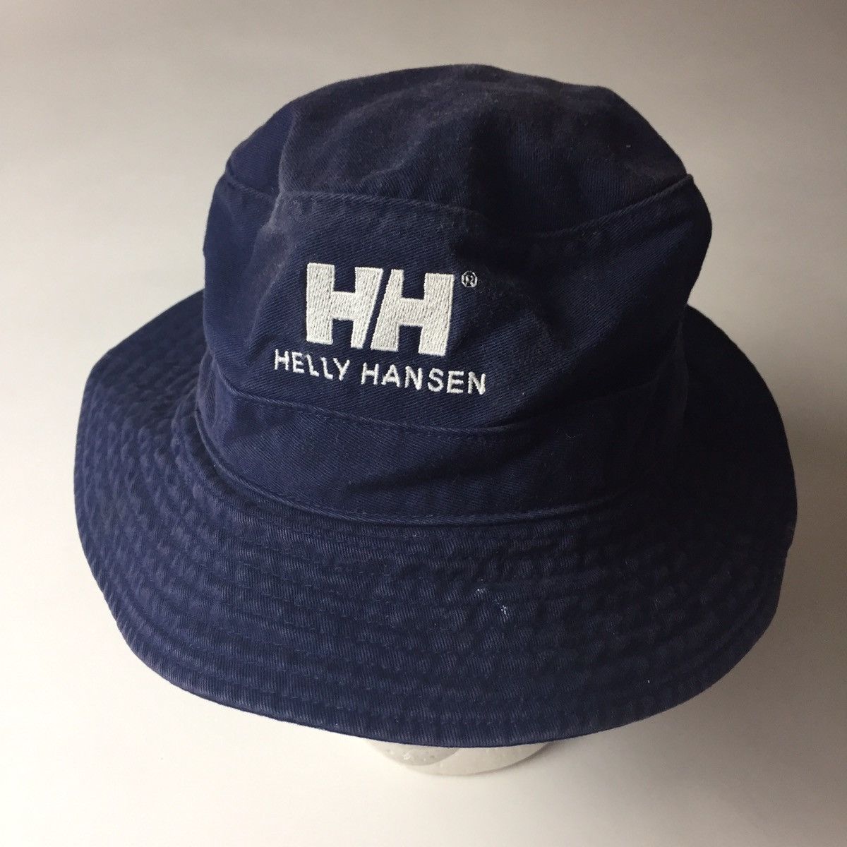 Helly Hansen Vintage Navy Bucket Hat Helly Hansen Vintage Helly Hansen Bucket Hat Navy Blue Size  main image 3