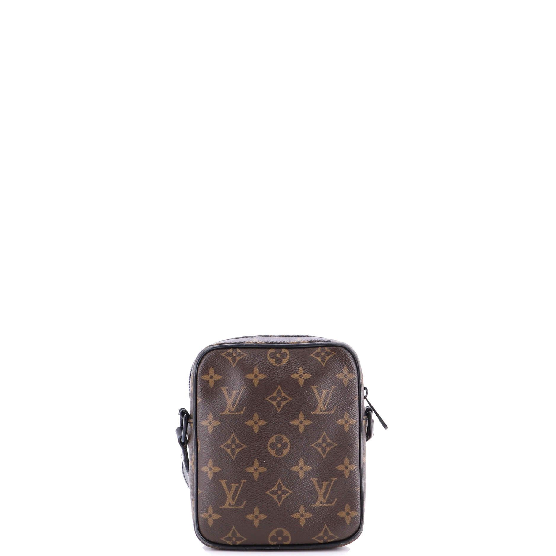 Louis Vuitton Christopher Wearable Wallet Size ONE SIZE - 3 Thumbnail