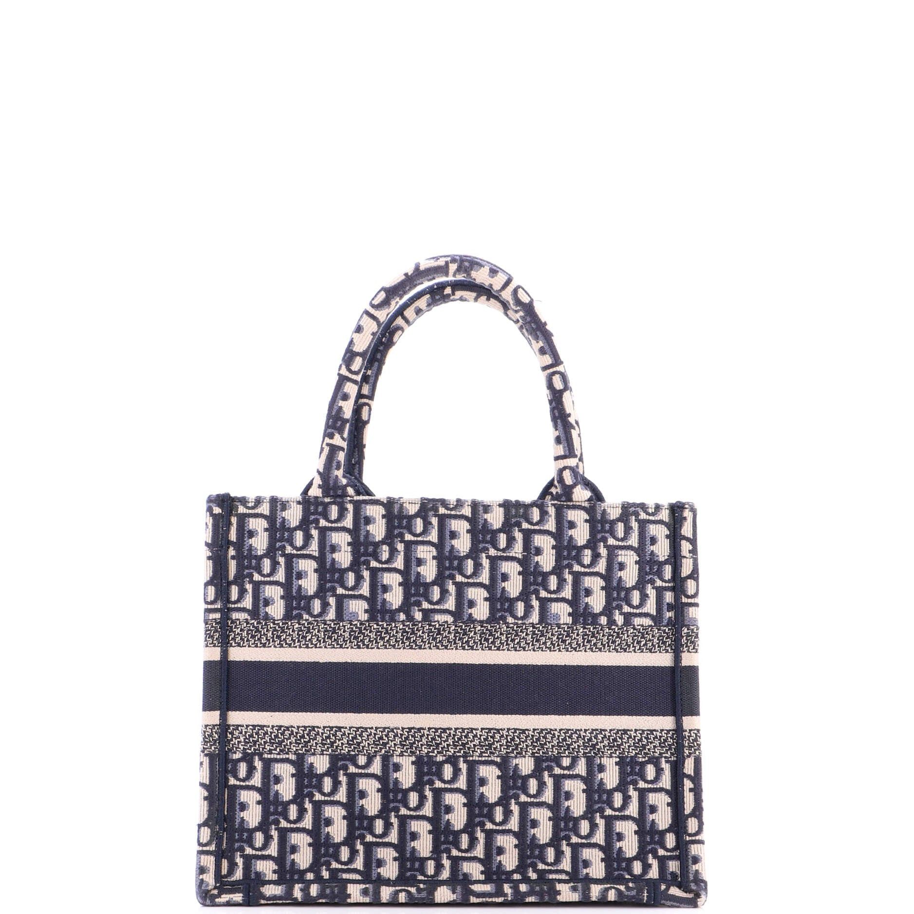 Dior Book Tote Size ONE SIZE - 3 Thumbnail