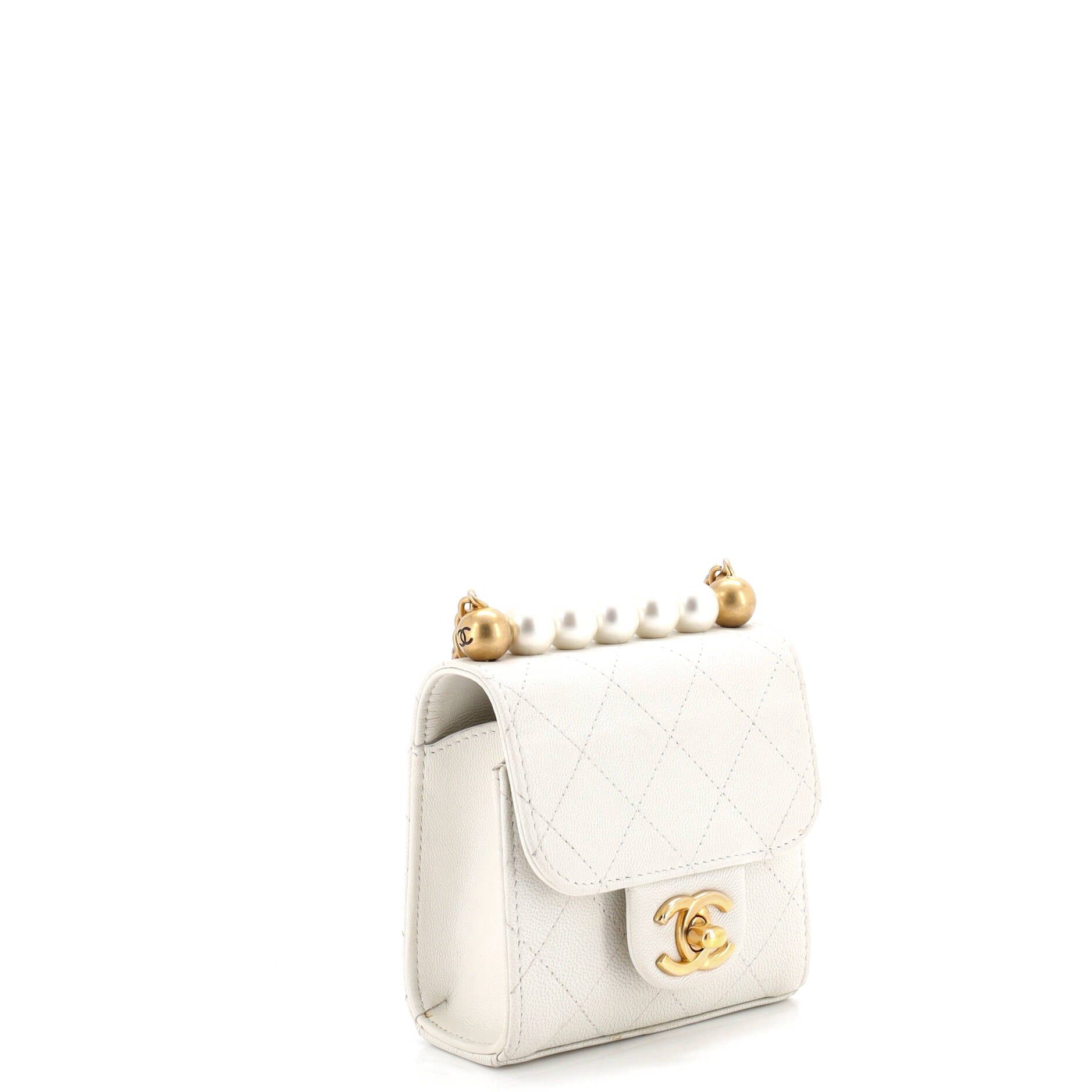 Chanel Chic Pearls Flap Clutch with Chain Size ONE SIZE - 3 Thumbnail