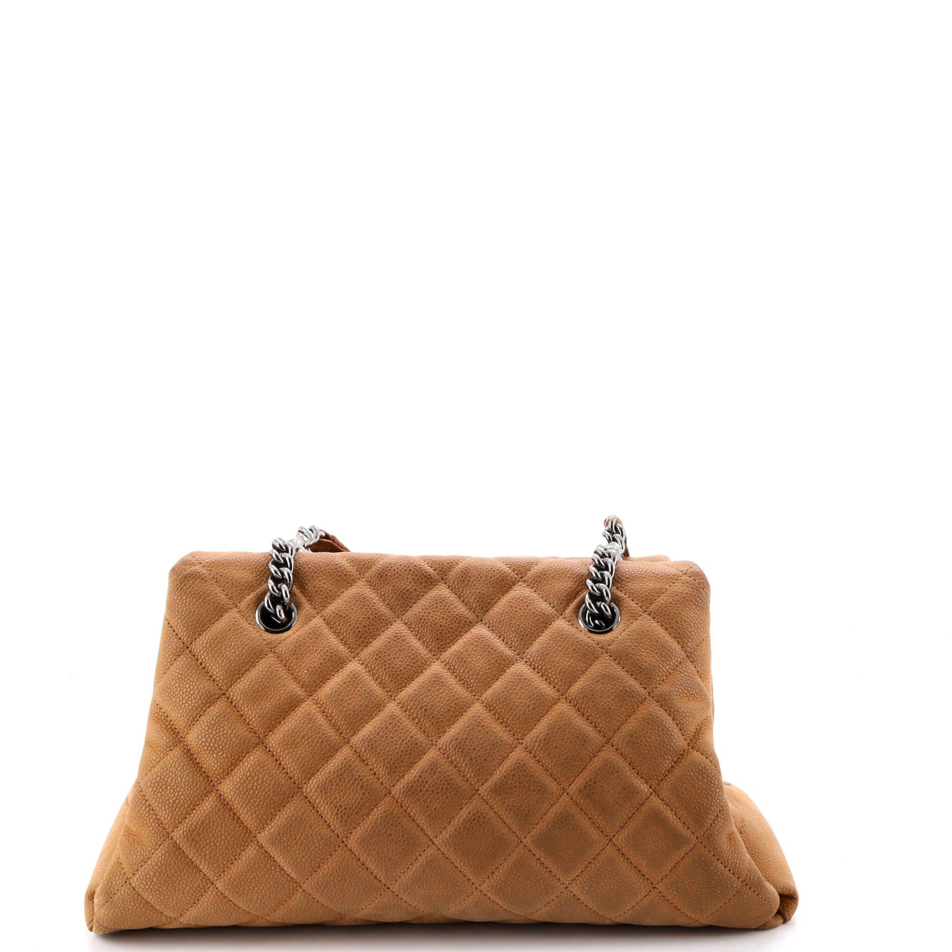 Chanel Lady Pearly Tote Size ONE SIZE - 3 Thumbnail
