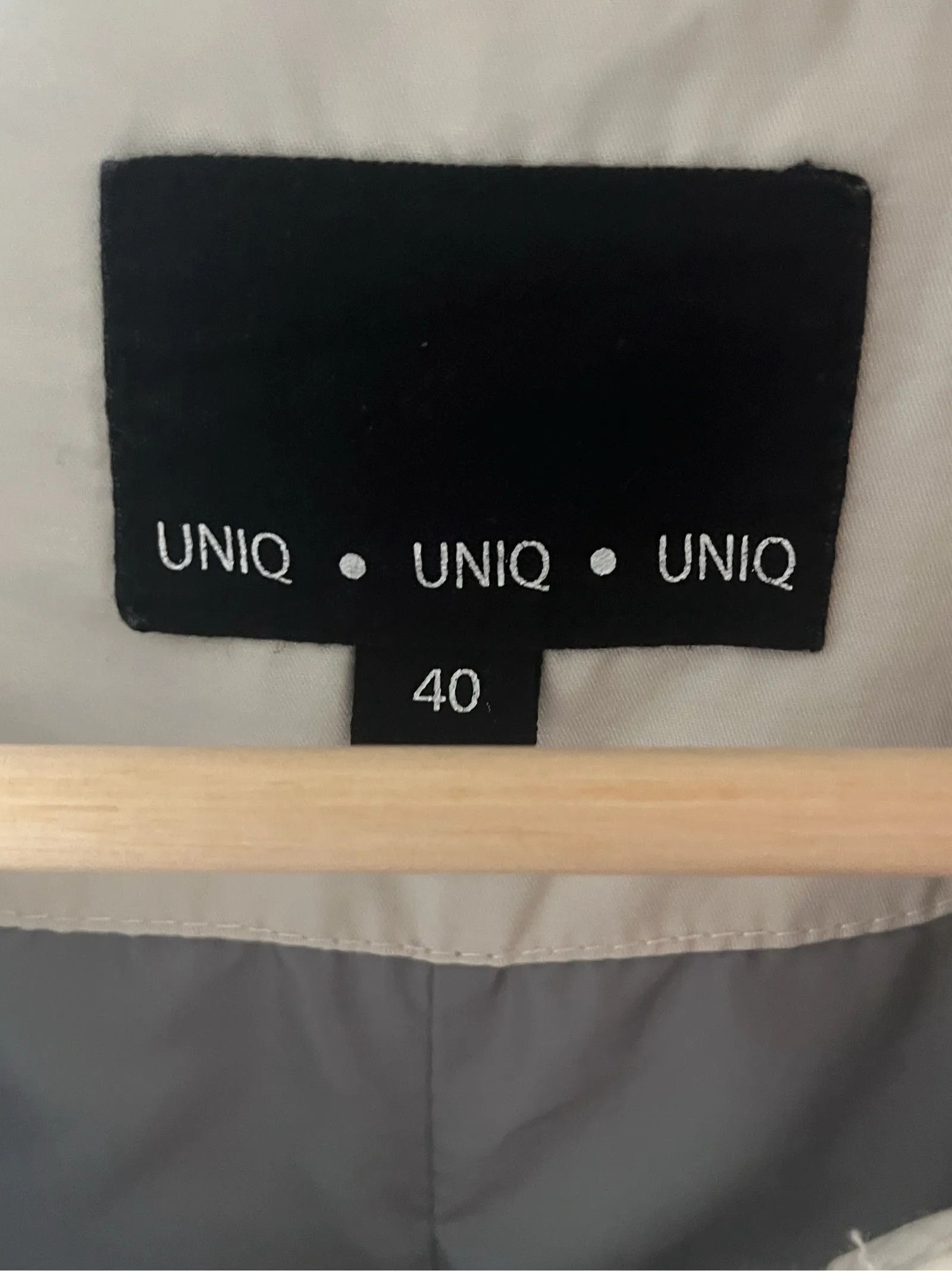 Uniqlo Uniqlo Jacket Size M / US 6-8 / IT 42-44 - 2 Thumbnail