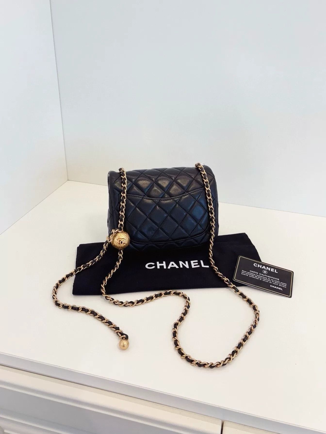 Chanel Pre-loved Bag Very good condition Size ONE SIZE - 2 Thumbnail