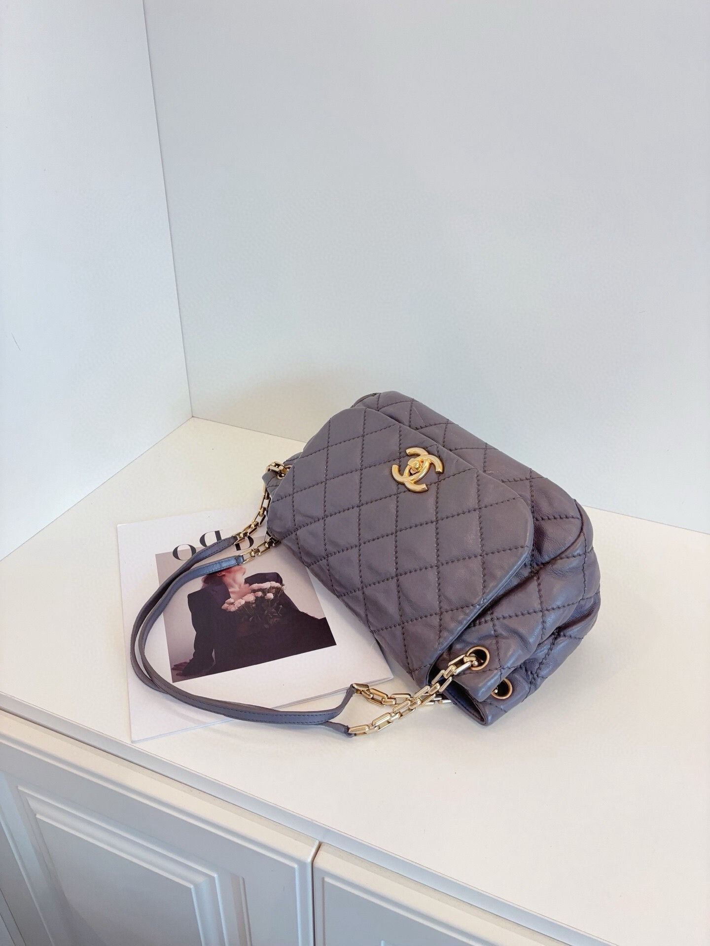Chanel Pre-loved Bag Very good condition Size ONE SIZE - 6 Thumbnail
