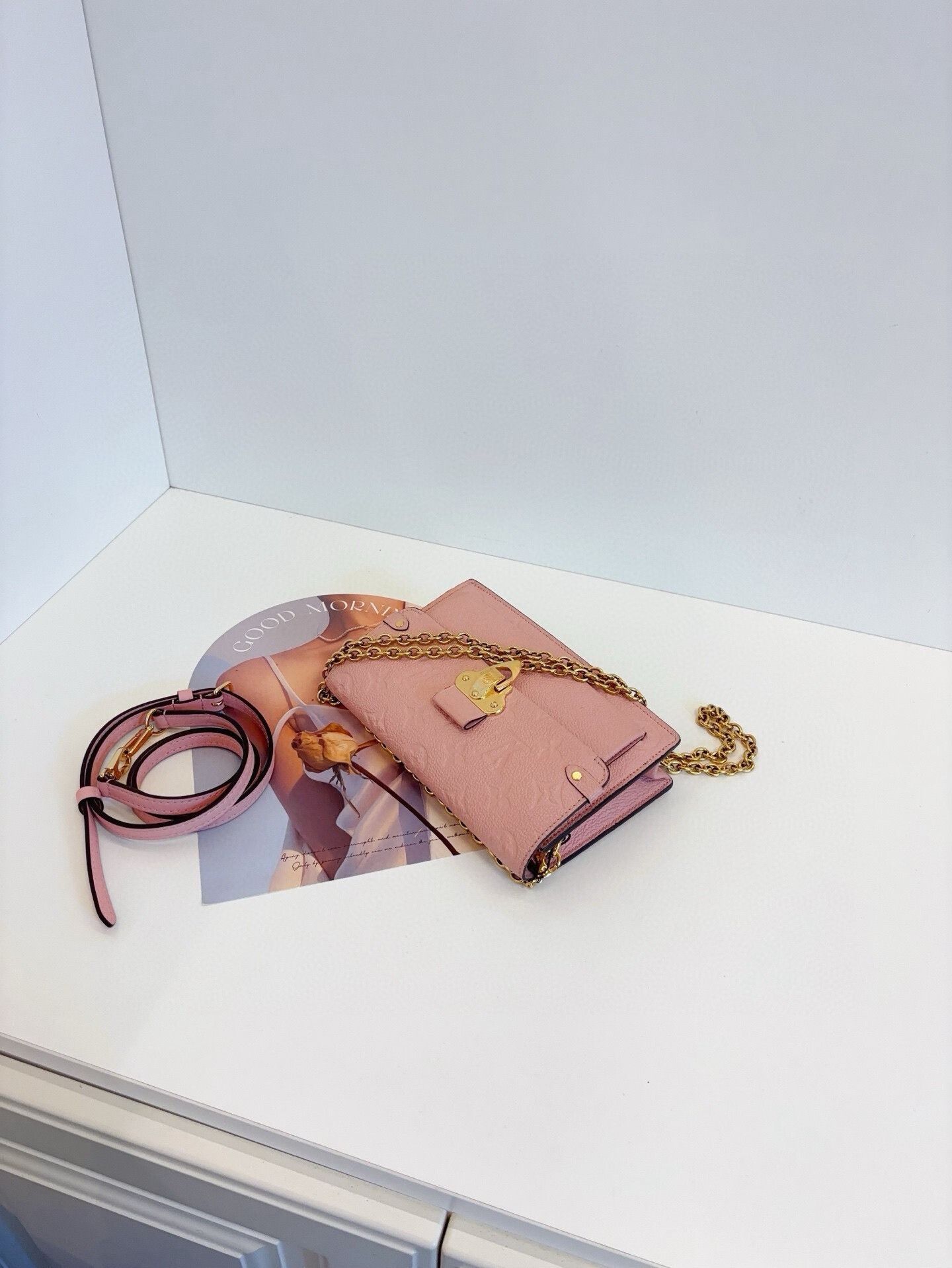 Louis Vuitton Pre-loved Bag Very good condition Size ONE SIZE - 7 Thumbnail